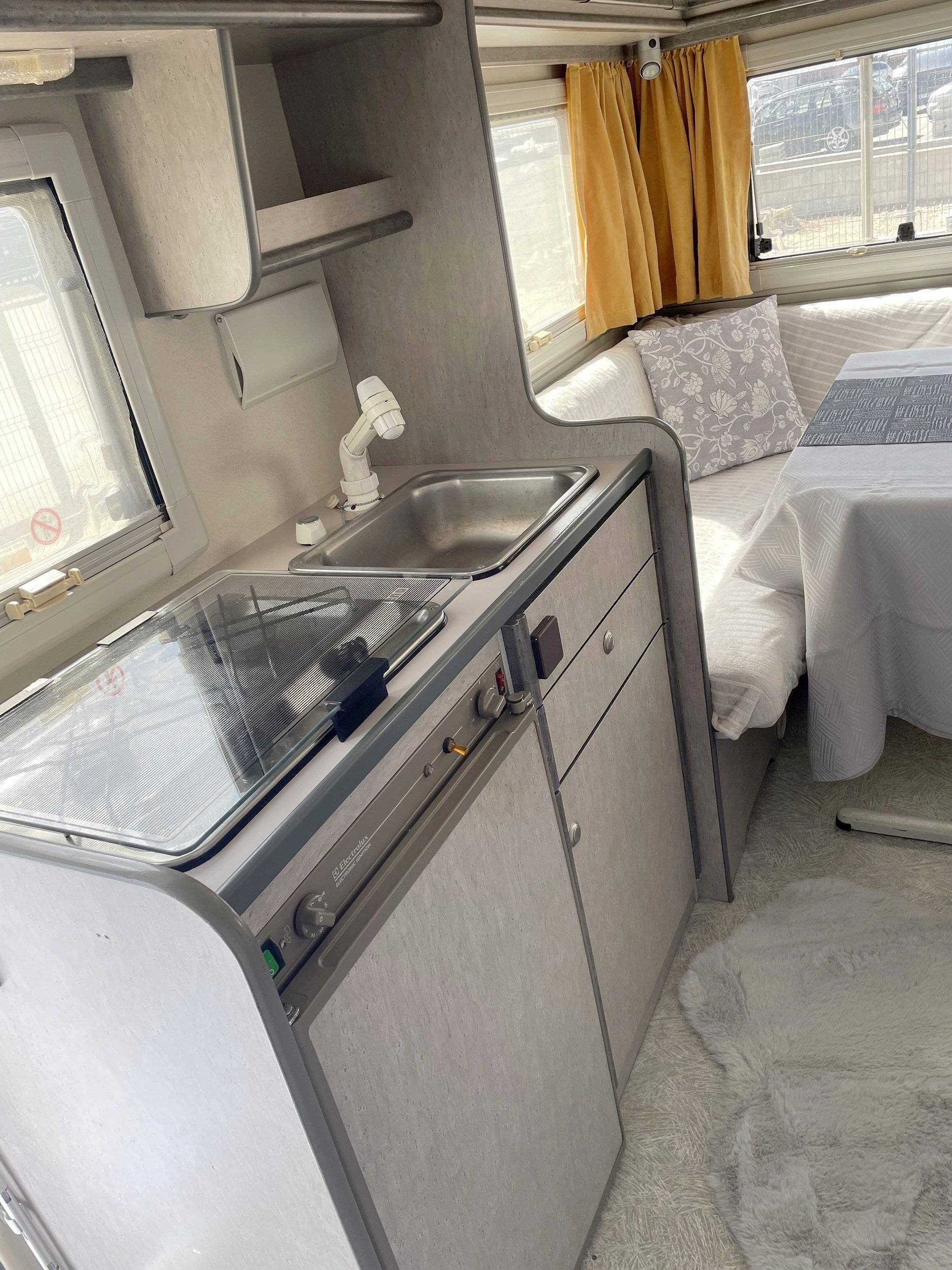 Autocaravana capucino 