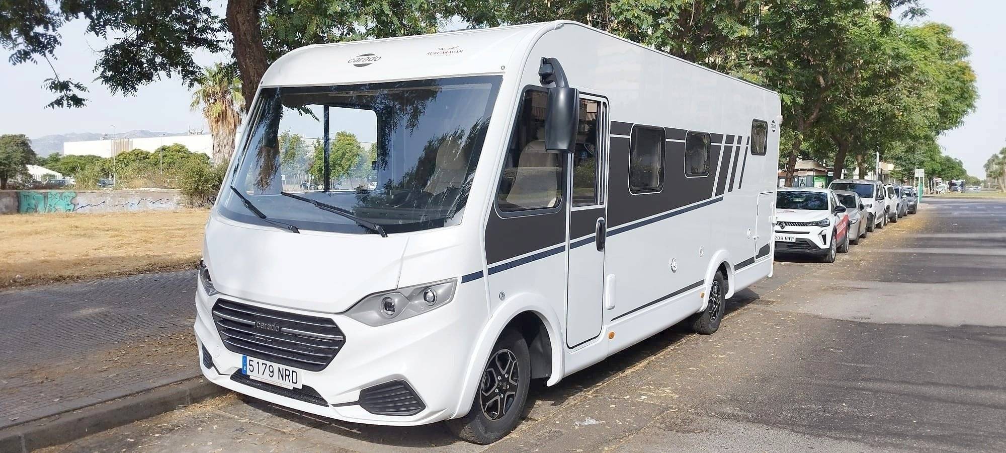 Front view from 3/4 Fiat Ducato 2,3 l 140 CV - Yescapa