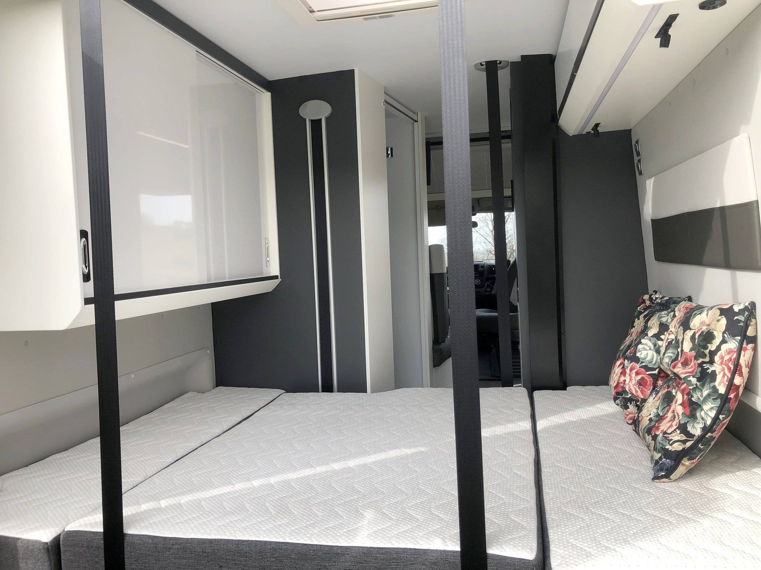 Adria ADRIA TWIN 600 SPX PLUS