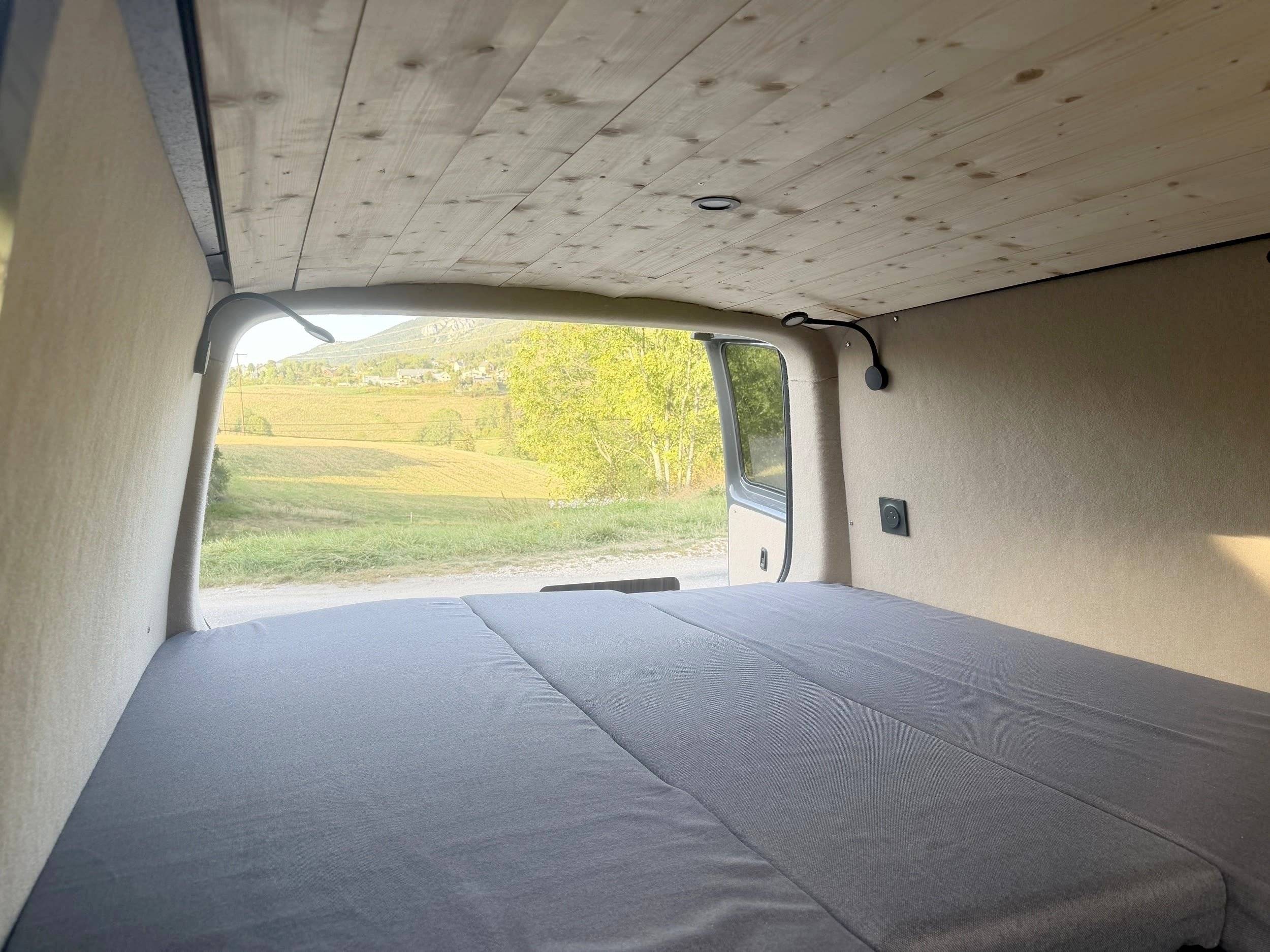 Letti Volkswagen Transporter 6.1 - Yescapa