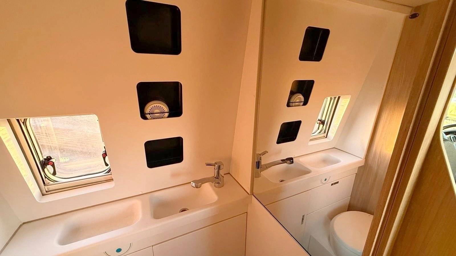 Weinsberg CaraBus 600k