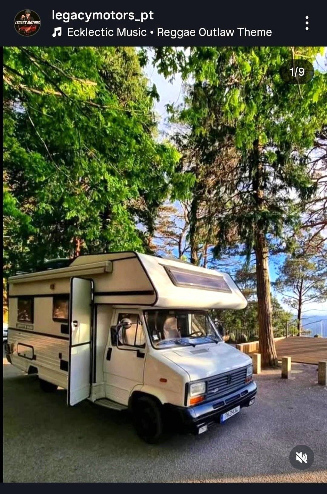 Voorkant 3/4 Peugeot J5 - Yescapa