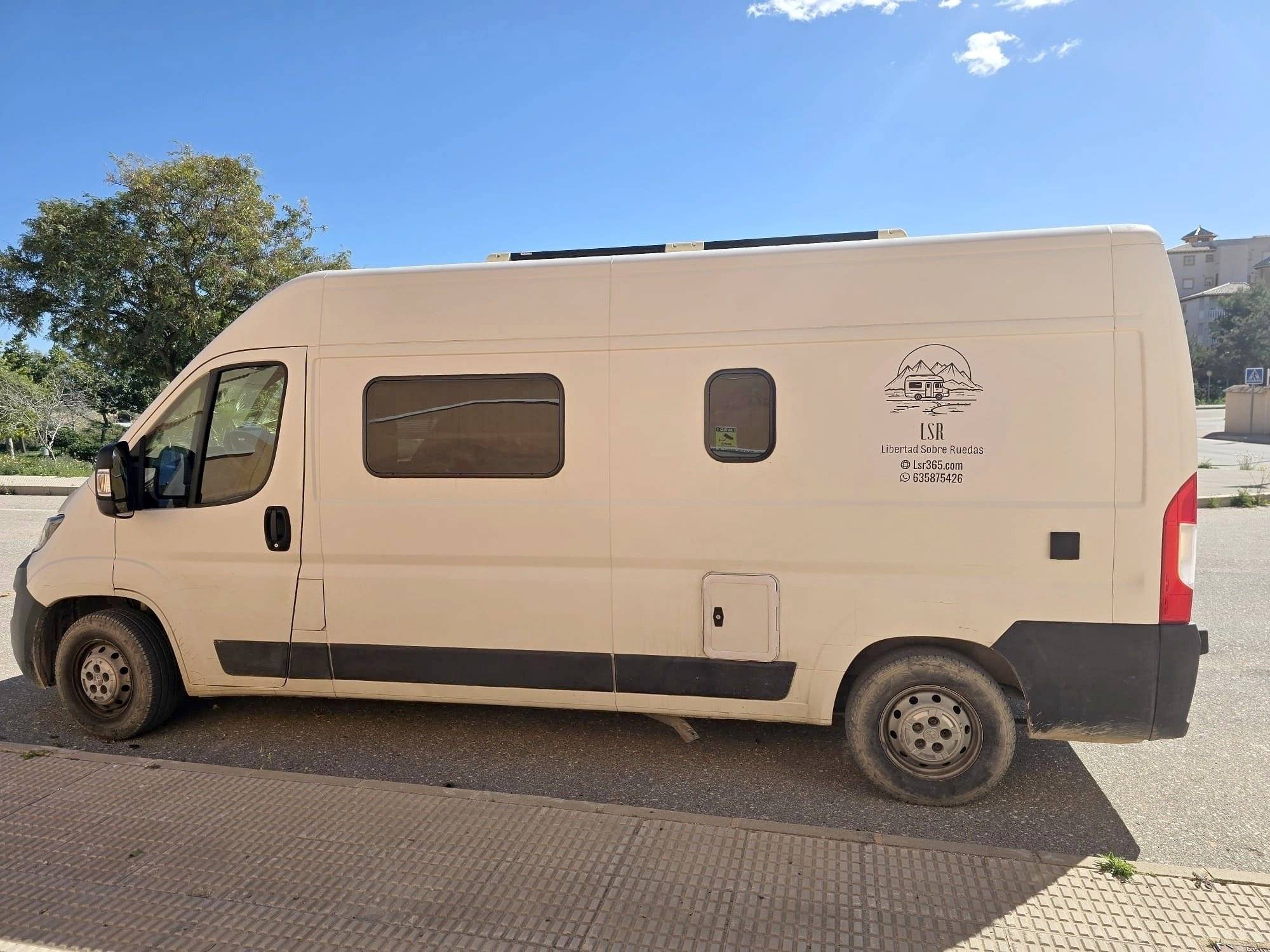 Peugeot Boxer 2,2 l 130 ch