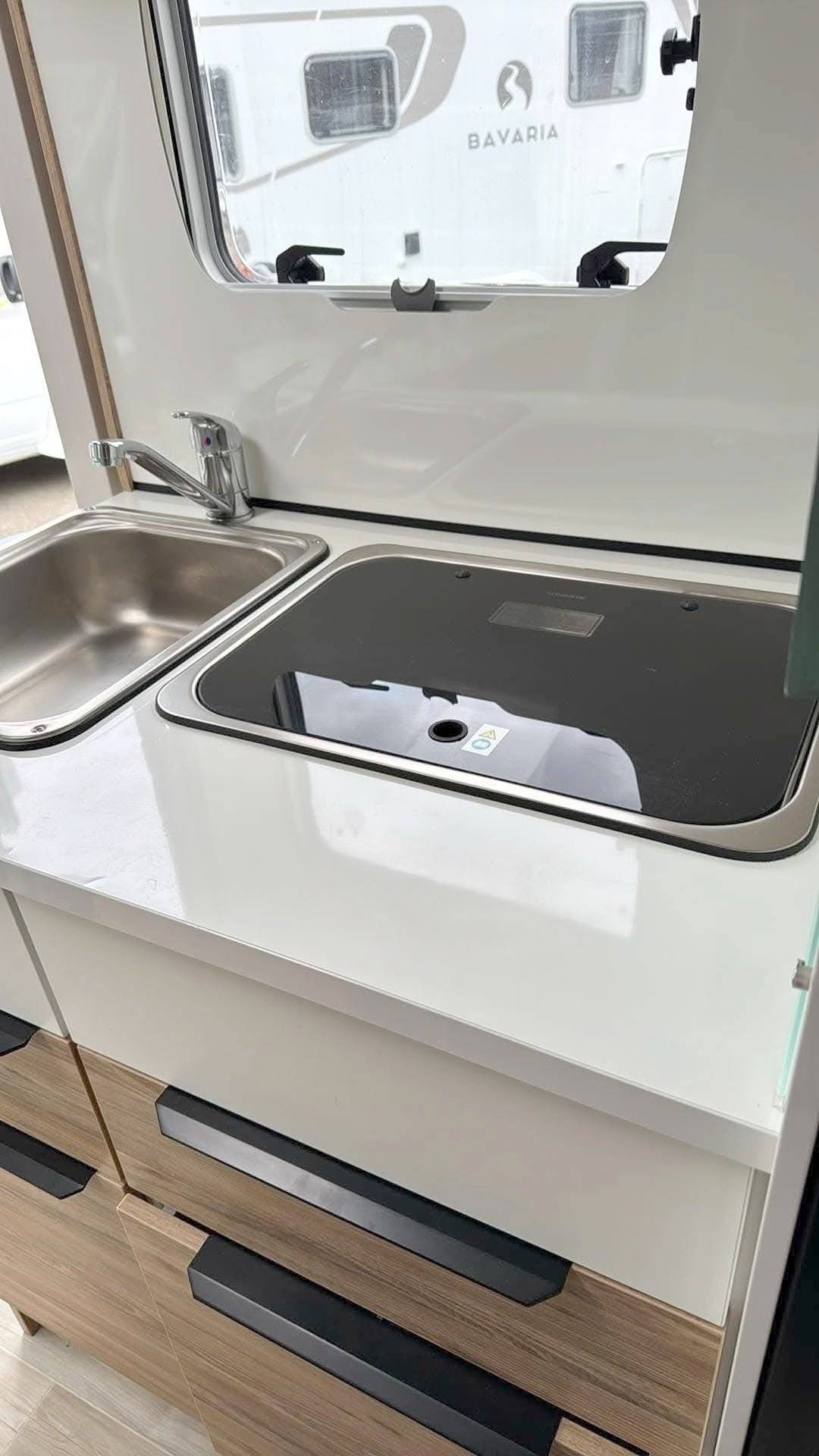 Coin repas Fiat Ducato 2,2 140cv - Yescapa