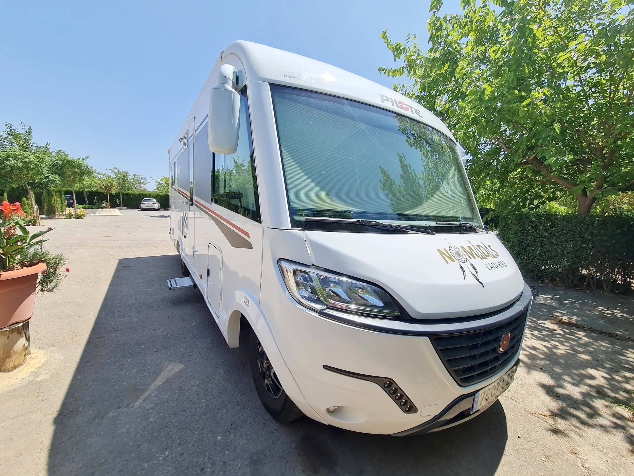 Pilote G740C Emotion