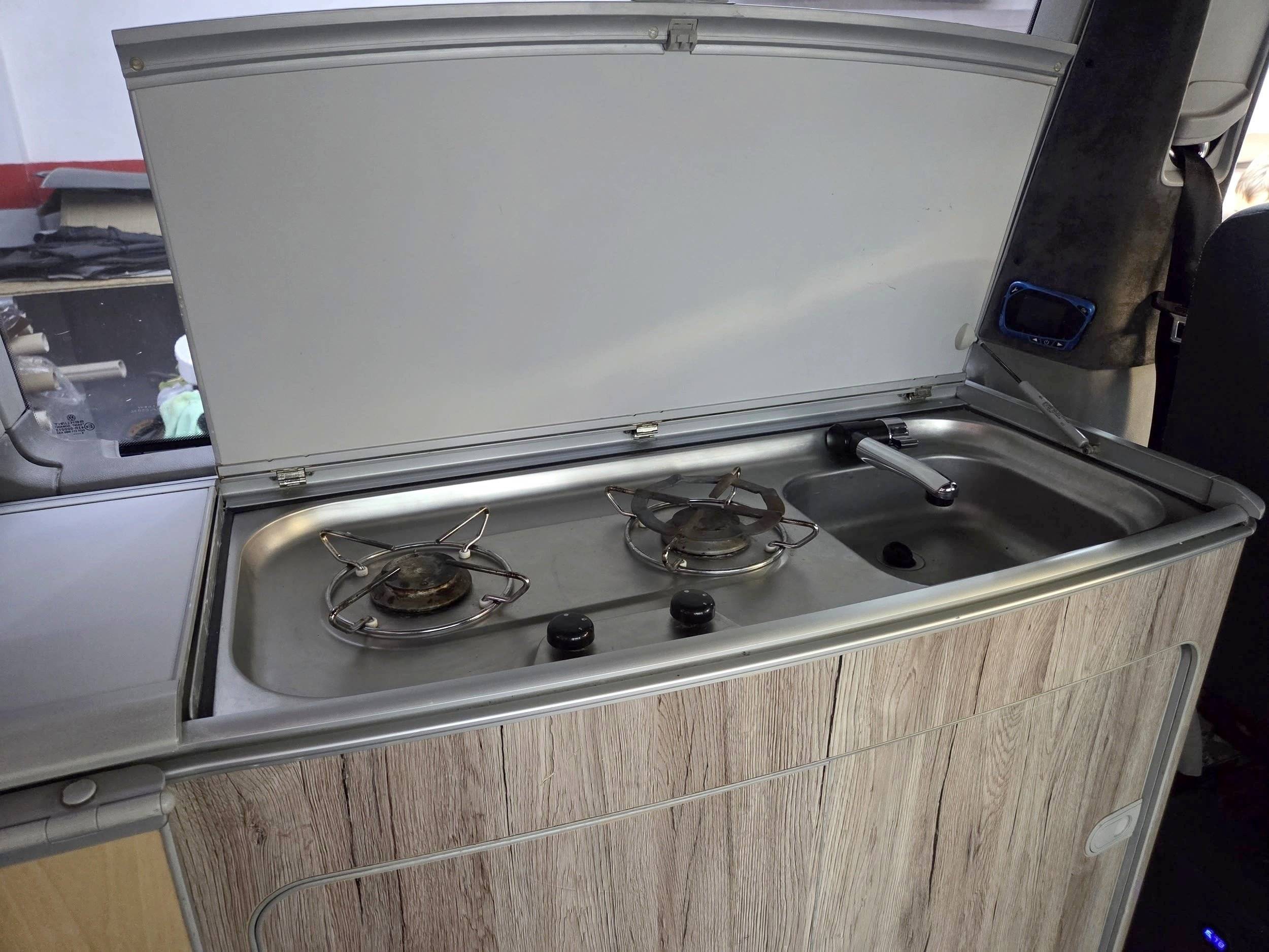 Volkswagen T5 California