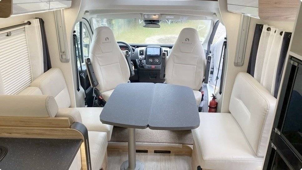 Bavaria T746