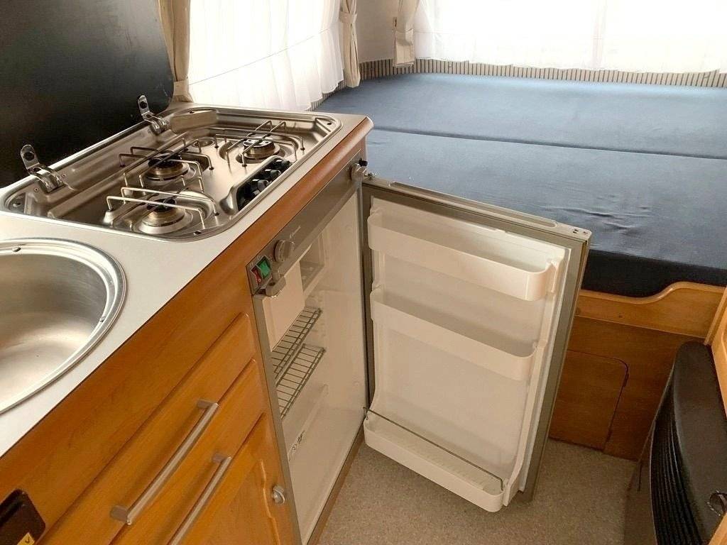 Kitchenette  - Yescapa