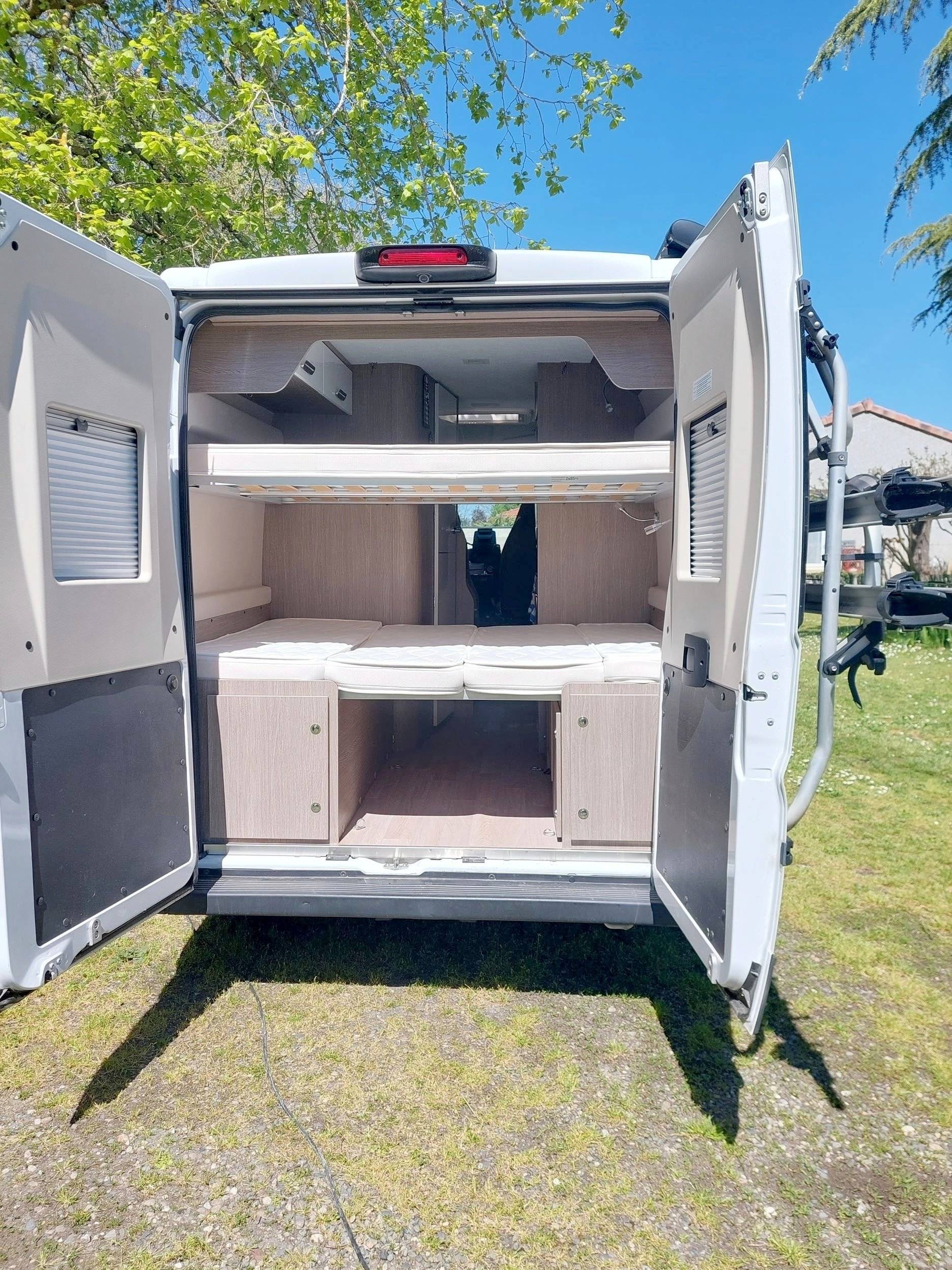 Challenger VANY 114 MAX