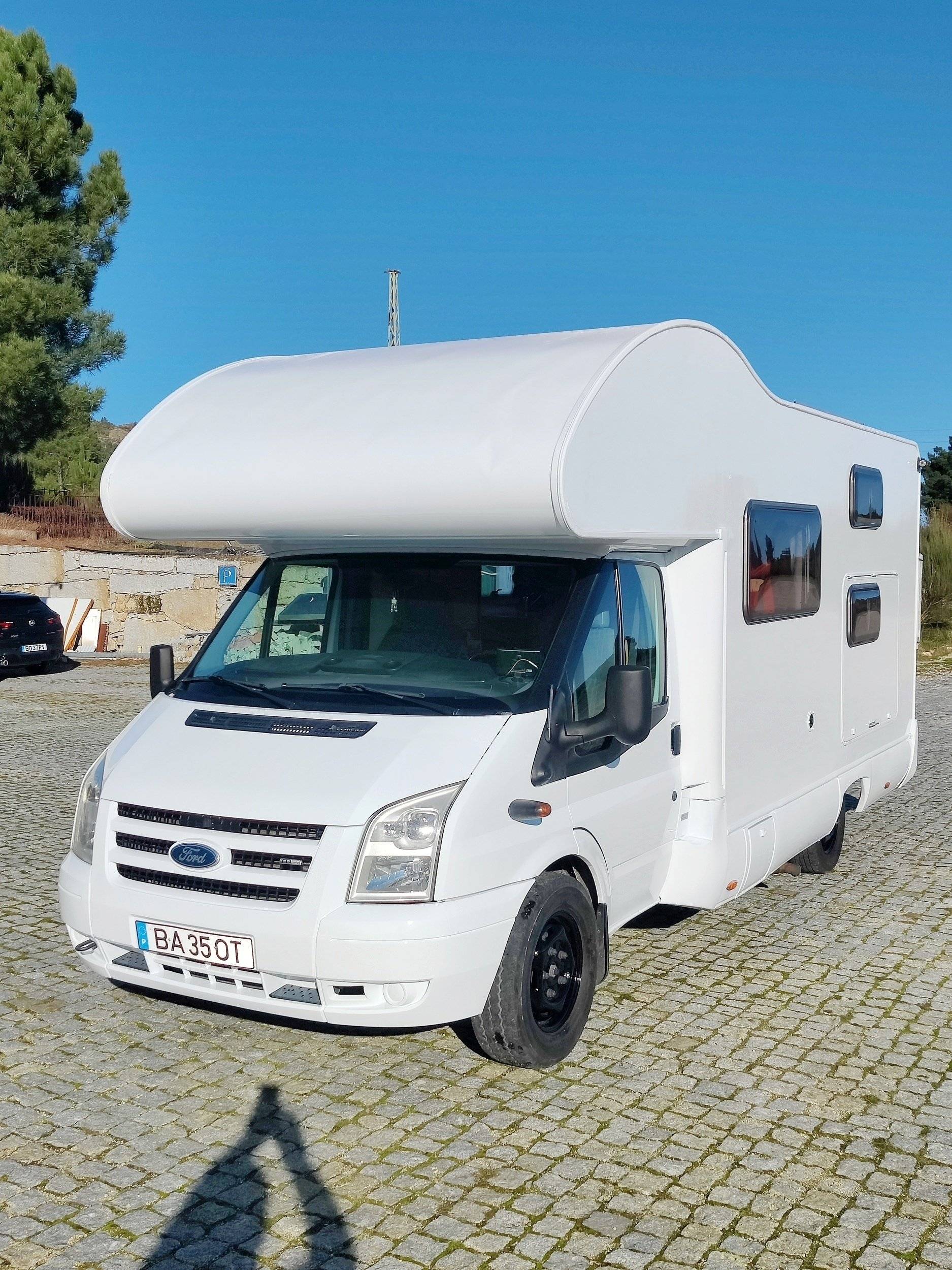Front view from 3/4 Ford ford transit - Yescapa