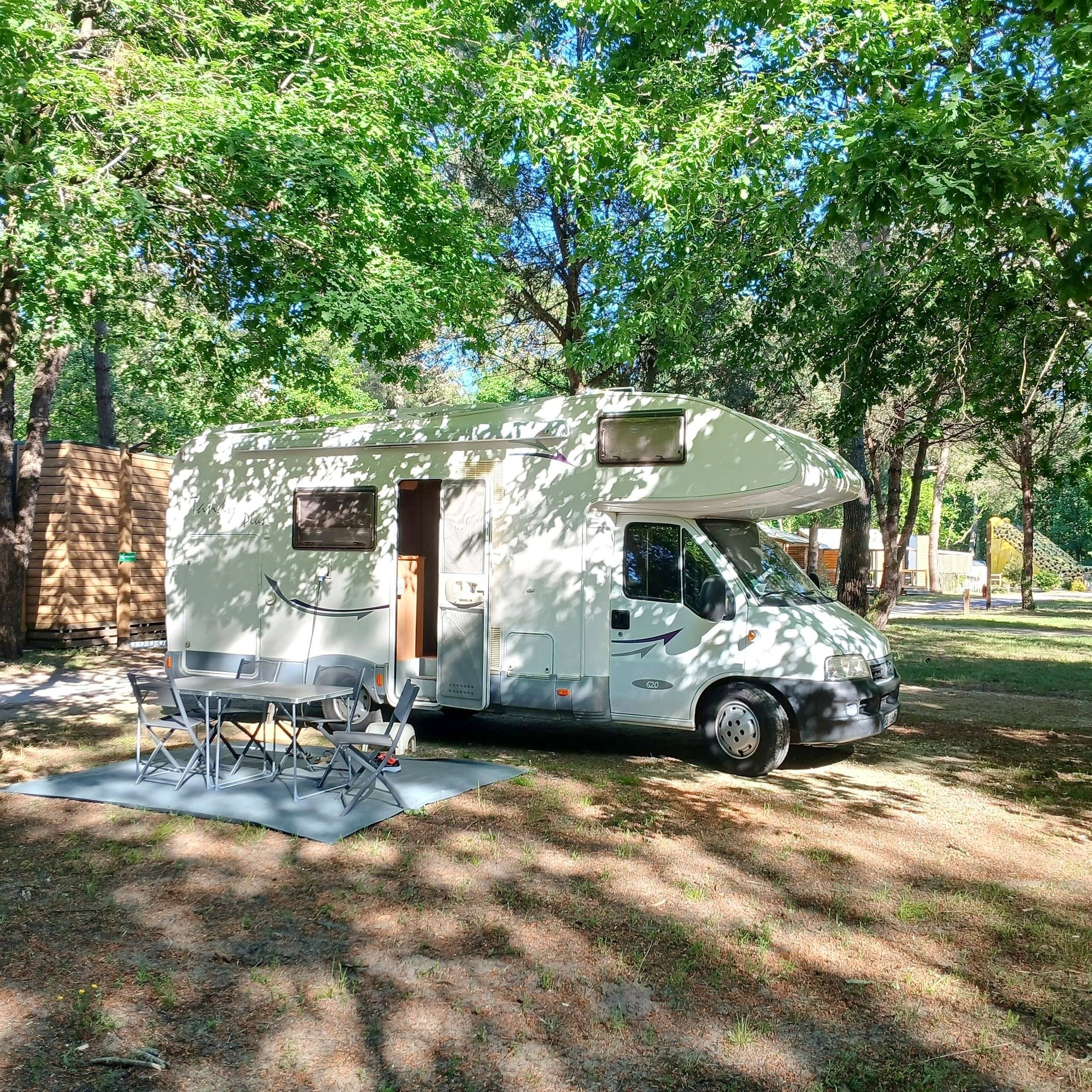 Mclouis 2.8 JTD 127cv