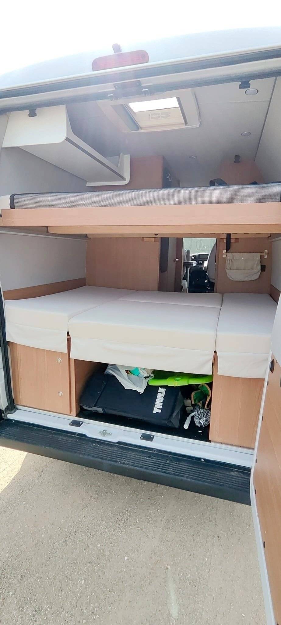 Plazas en cama Fiat DUCATO - Yescapa