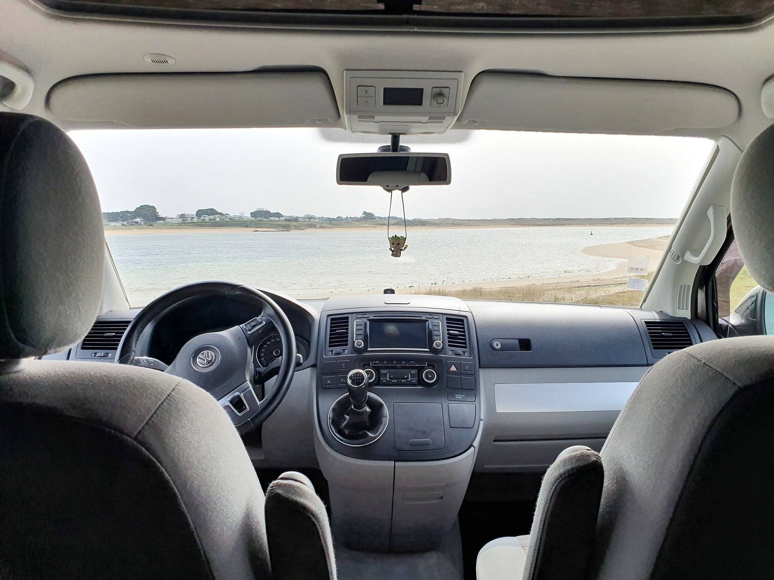 Cabina di guida Volkswagen California - Yescapa