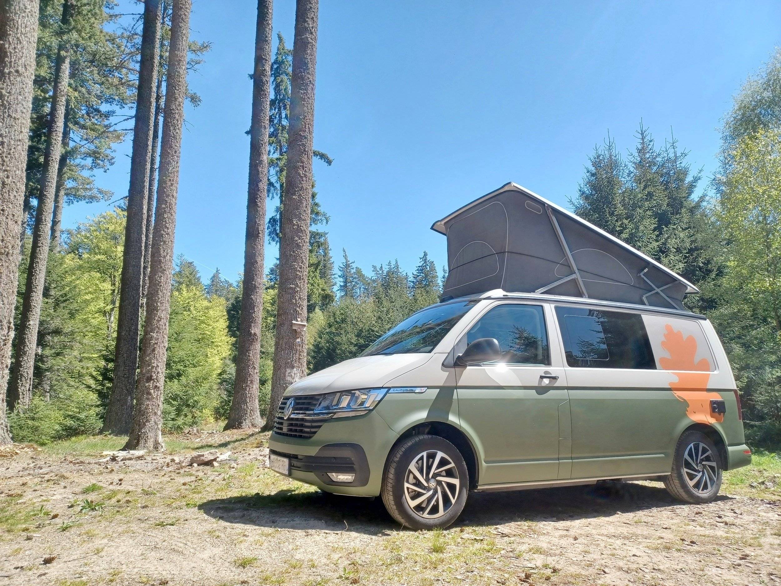 Voorkant 3/4 Volkswagen California T6.1 - Yescapa