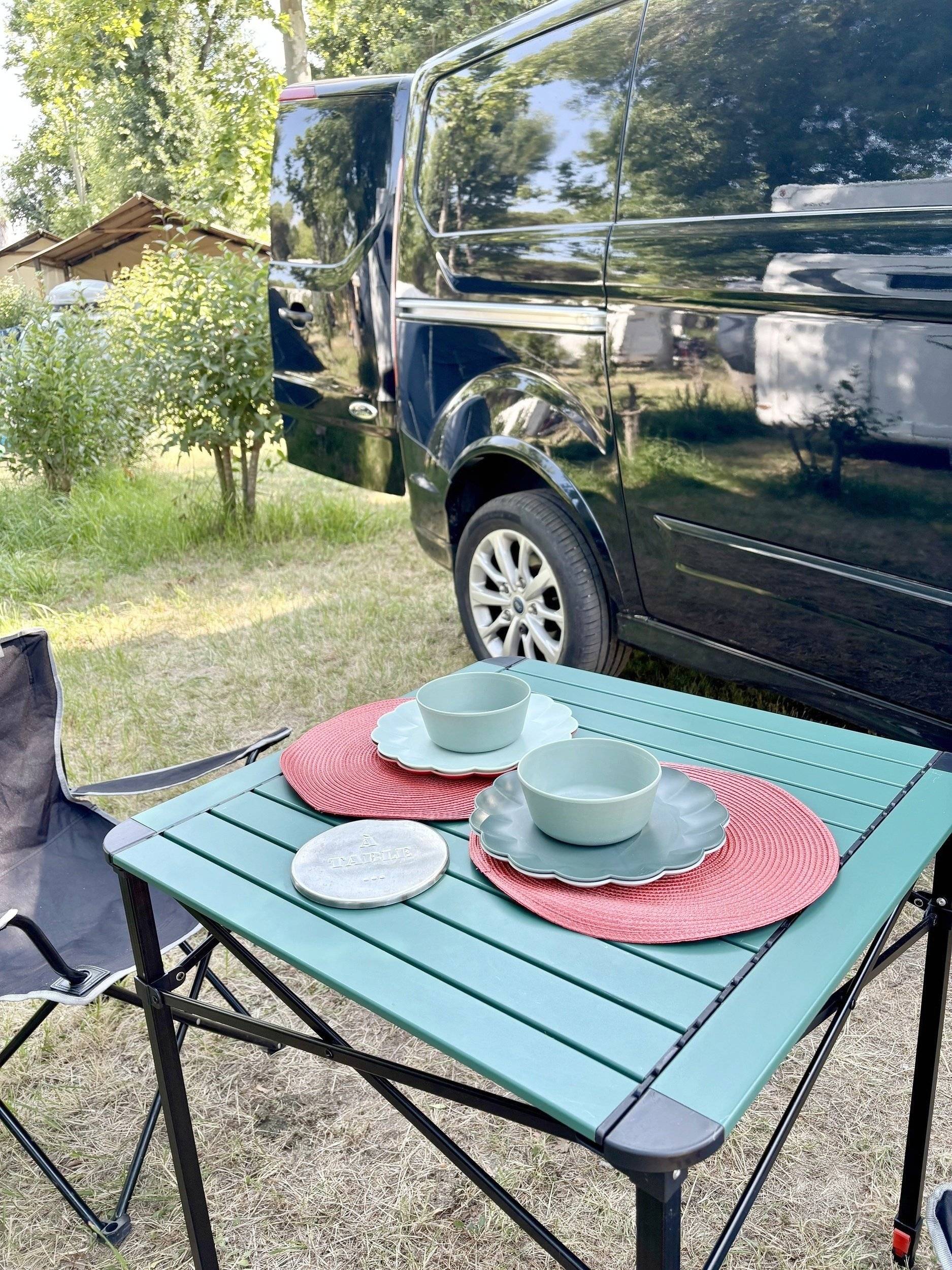 Custo Van Transporter