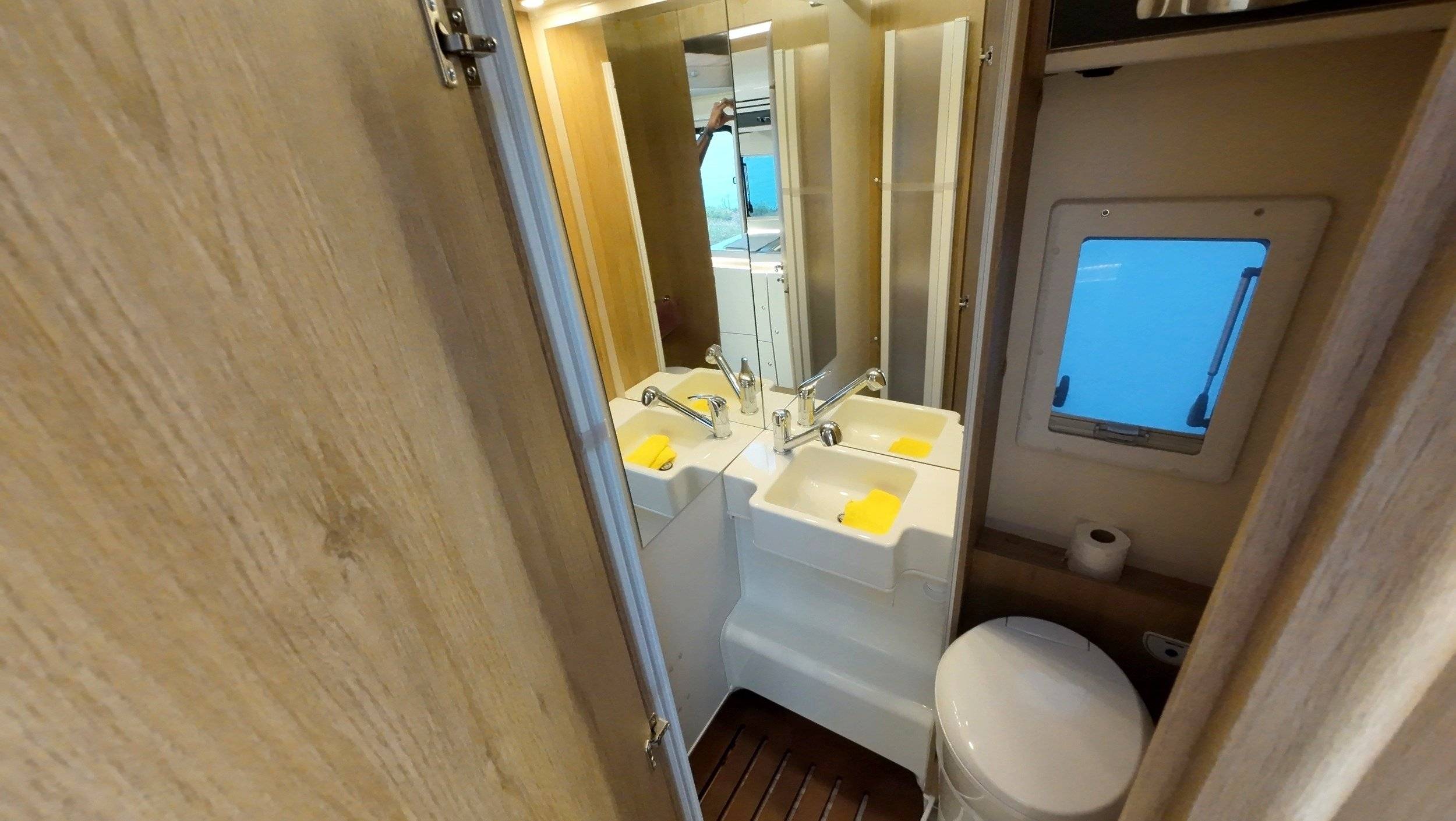 Ci FORD Transit 2,0 TDCI 170 CV - Euro 6