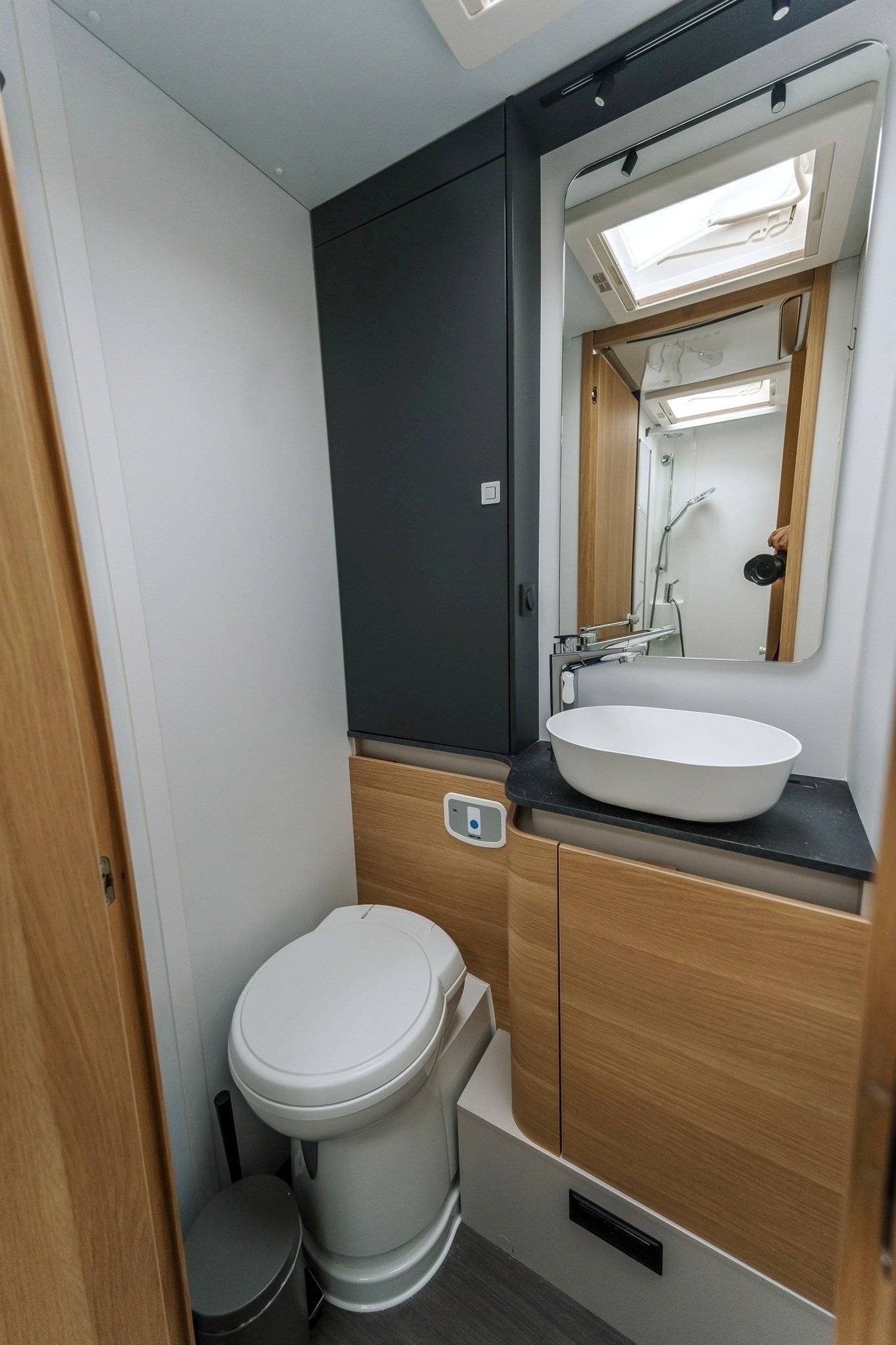 Adria Matrix 670 SL
