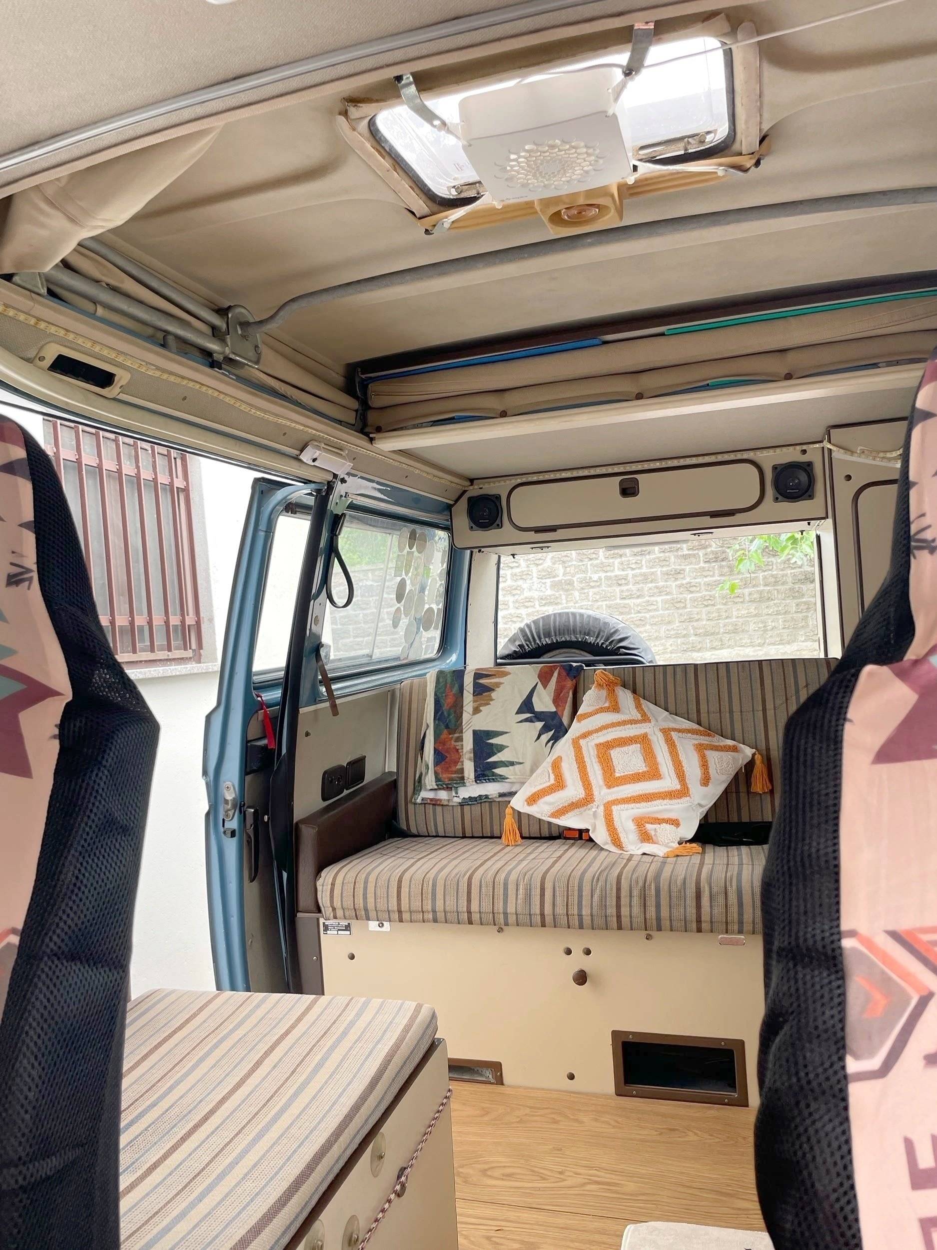 Plazas en cama Volkswagen - Yescapa