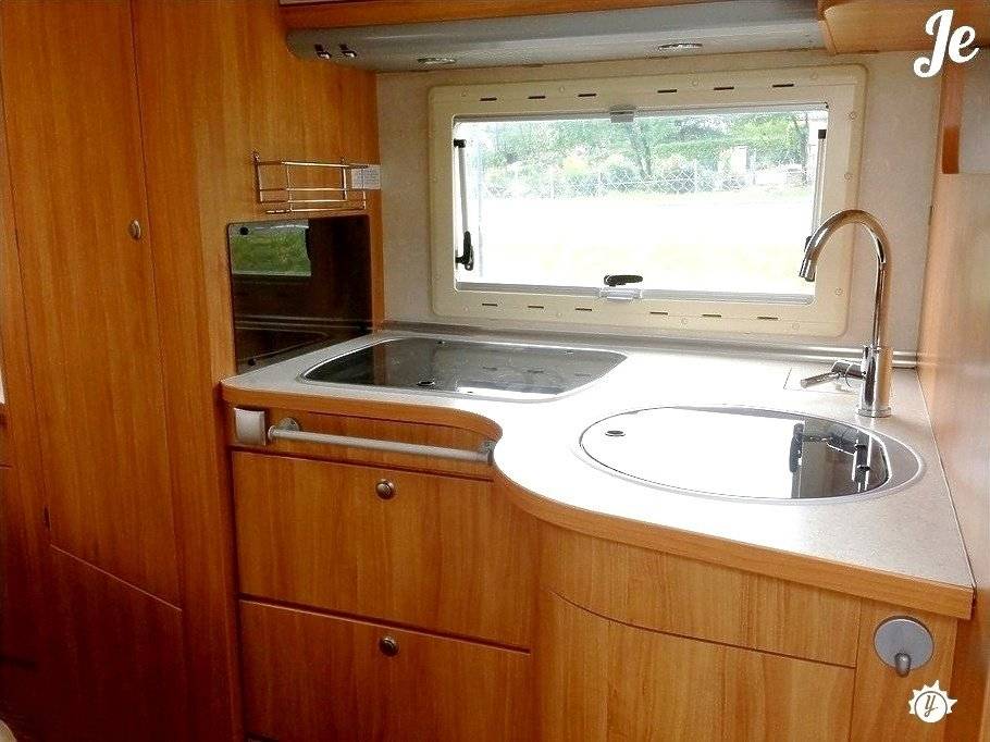 Angolo cucina Fiat 2,3 l 130 ch. - Yescapa