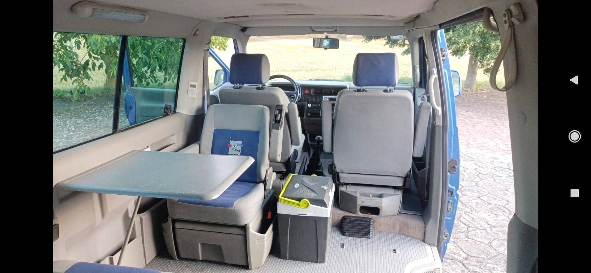 Comedor Volkswagen Transporter T4 Multivan - Yescapa