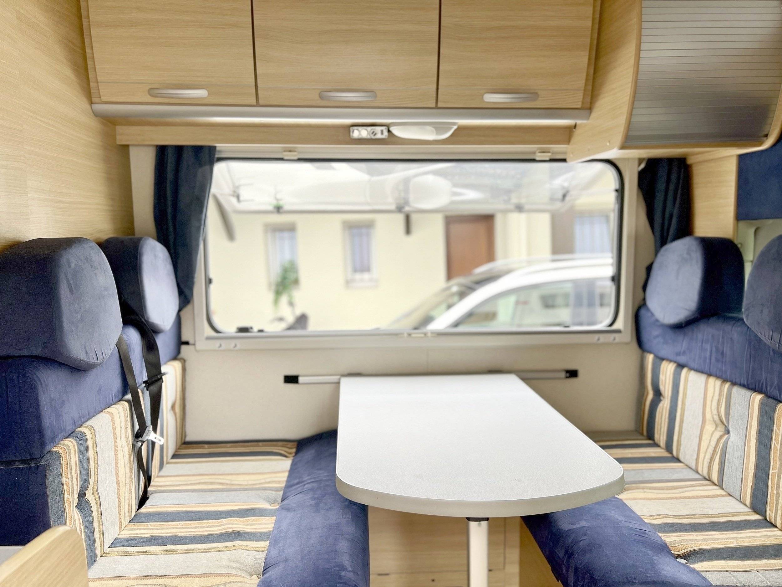 Menjador Fiat Ducato 2,3 130 ch - Yescapa