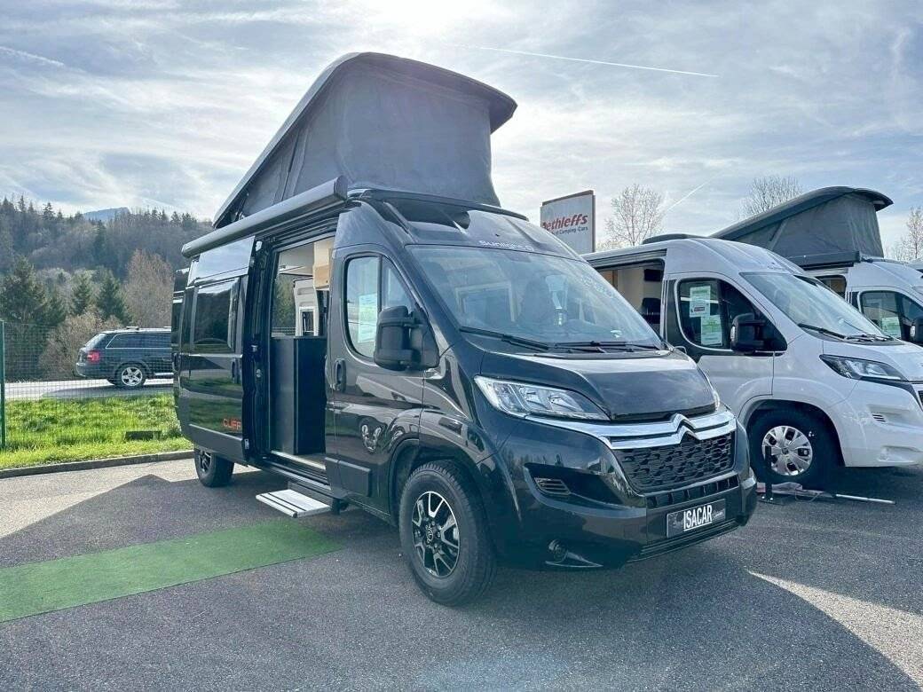 Vue avant de 3/4 Fiat Fiat Ducato Multijet 2.2 140CV - Yescapa