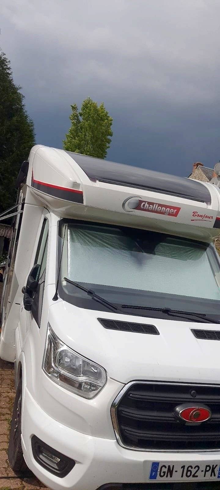 Challenger 380 GRAPHITE