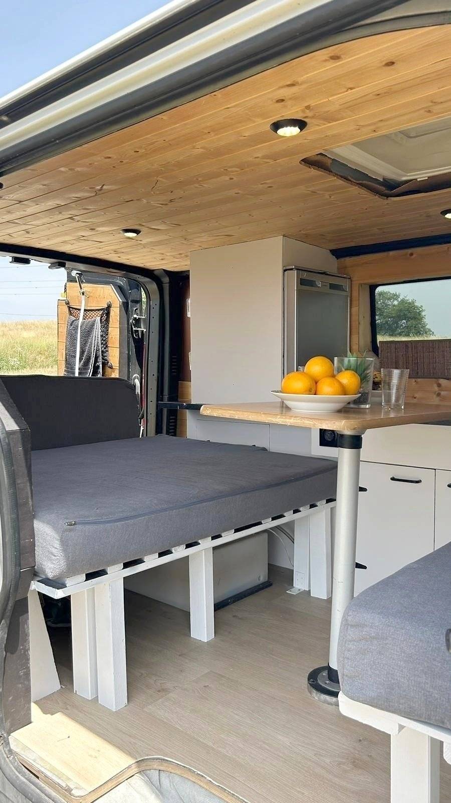 3 C Cartier/Brisebras RENAULT TRAFIC III 1.6 ENERGY DCI 145 TWIN TURBO EU6 L1H1 2.7T