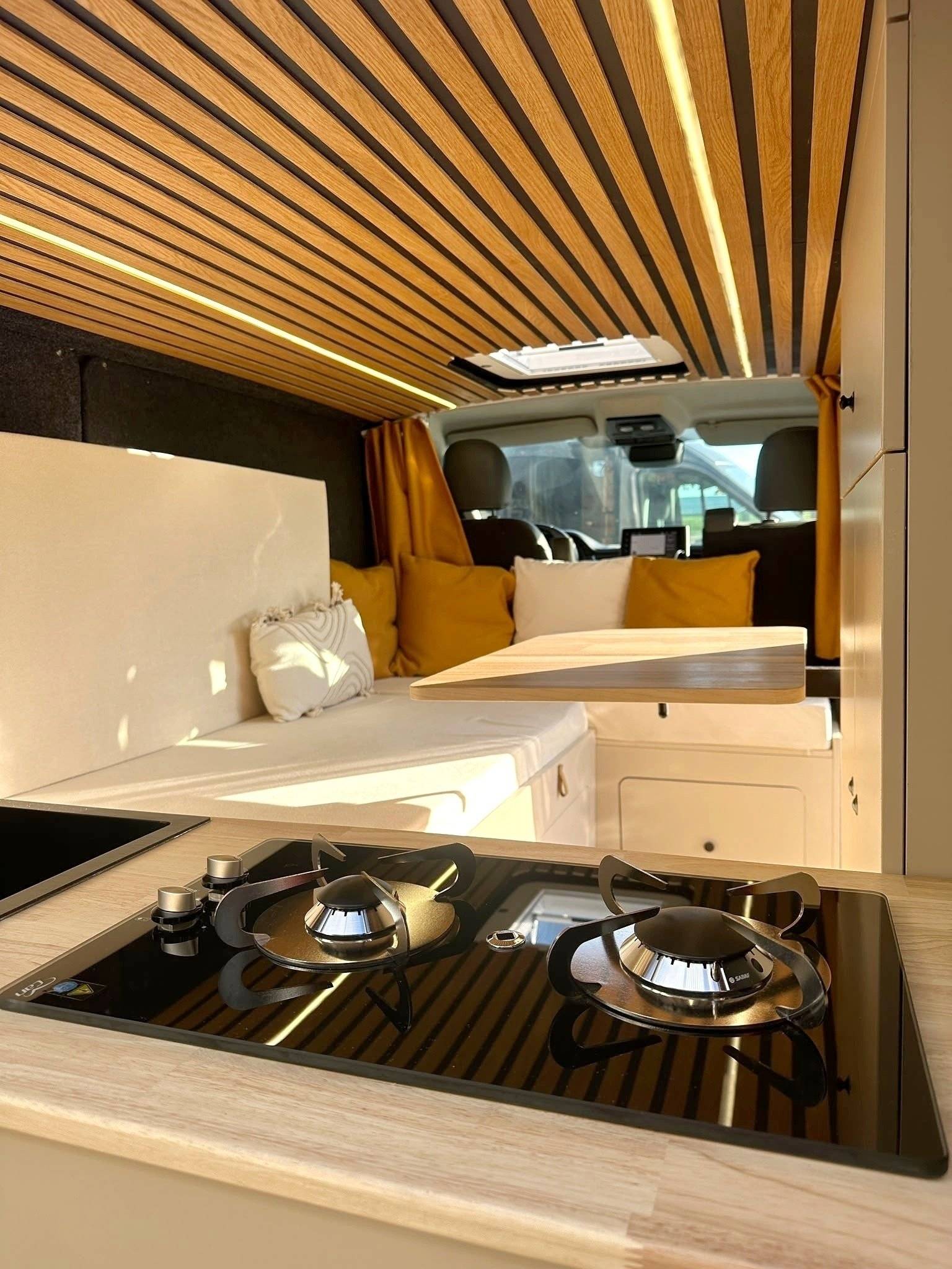 VANLAND VOYAGE Trafic 3 grand confort DCI 130 cv