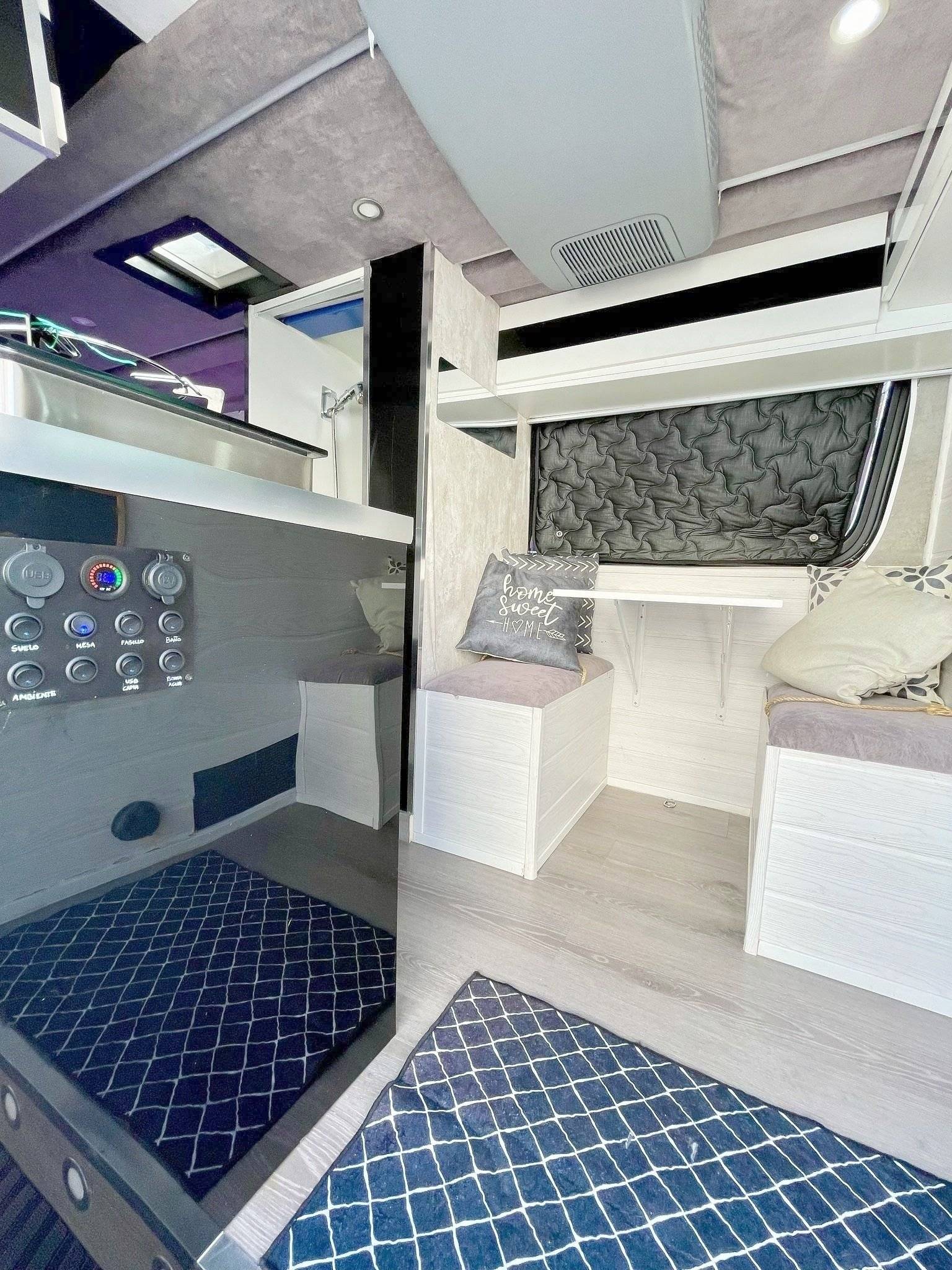 Volkswagen Crafter 2,5 l 109 ch