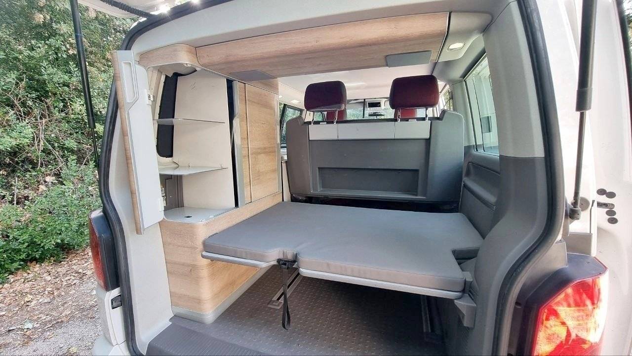 Volkswagen Volkswagen T6 California COAST