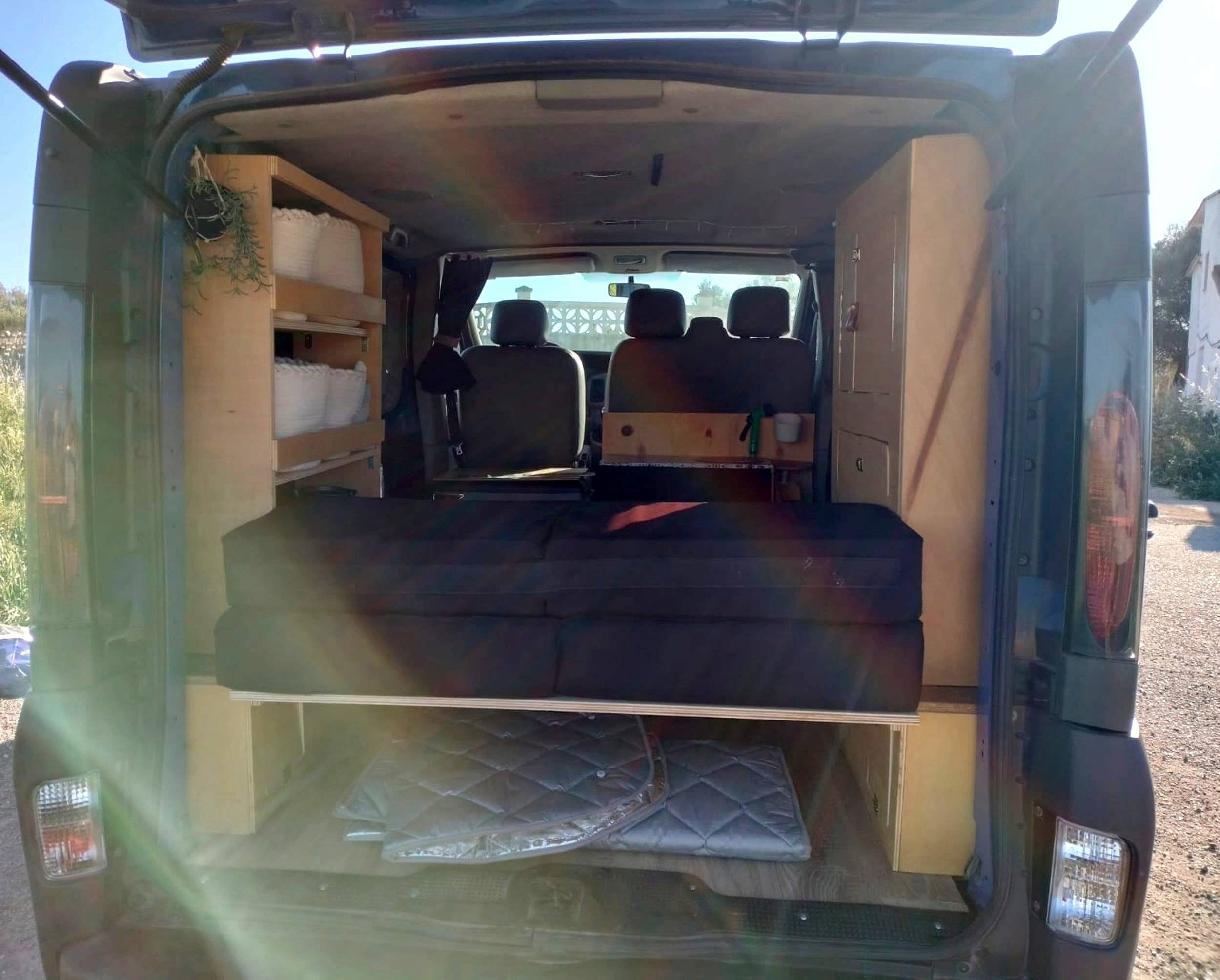 Dormidas Opel Vivaro - Yescapa