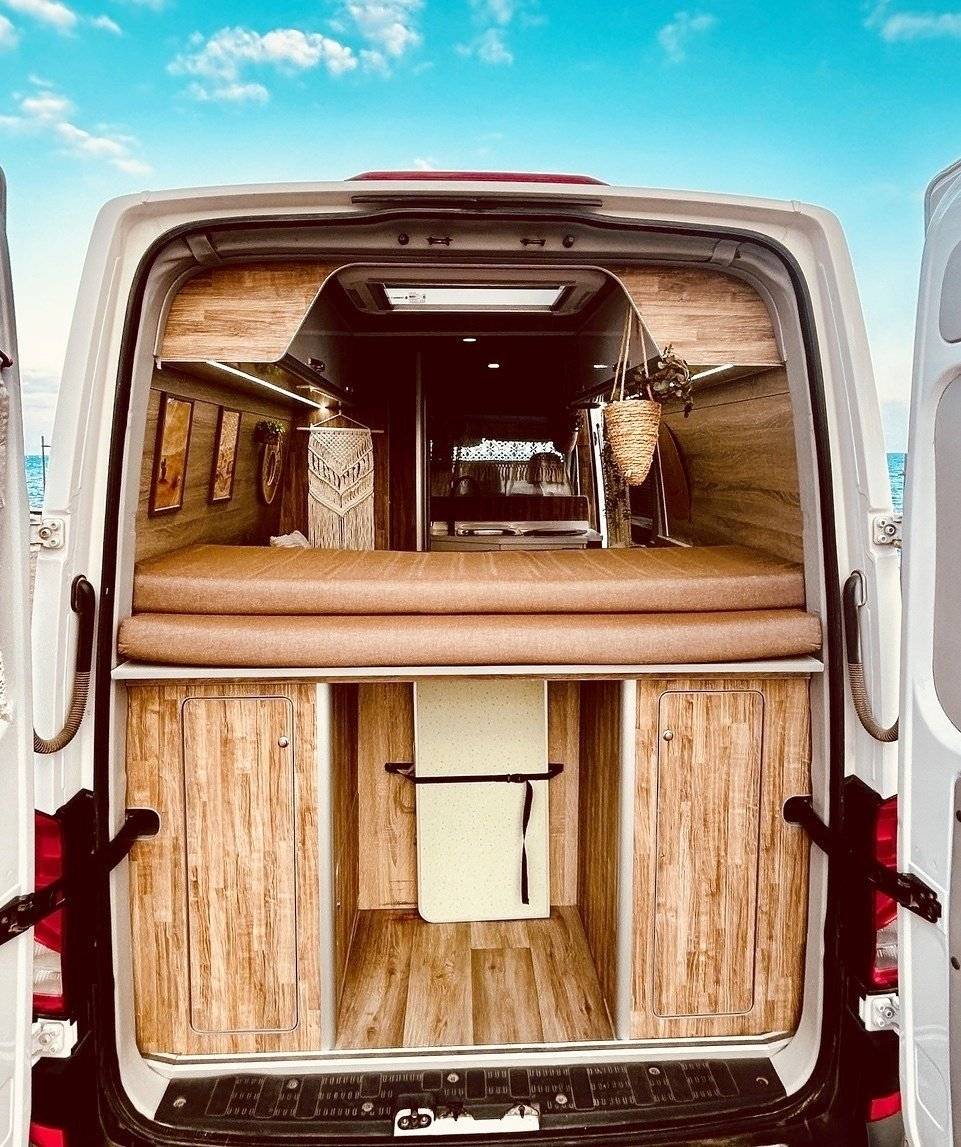 Volkswagen Crafter Campervan