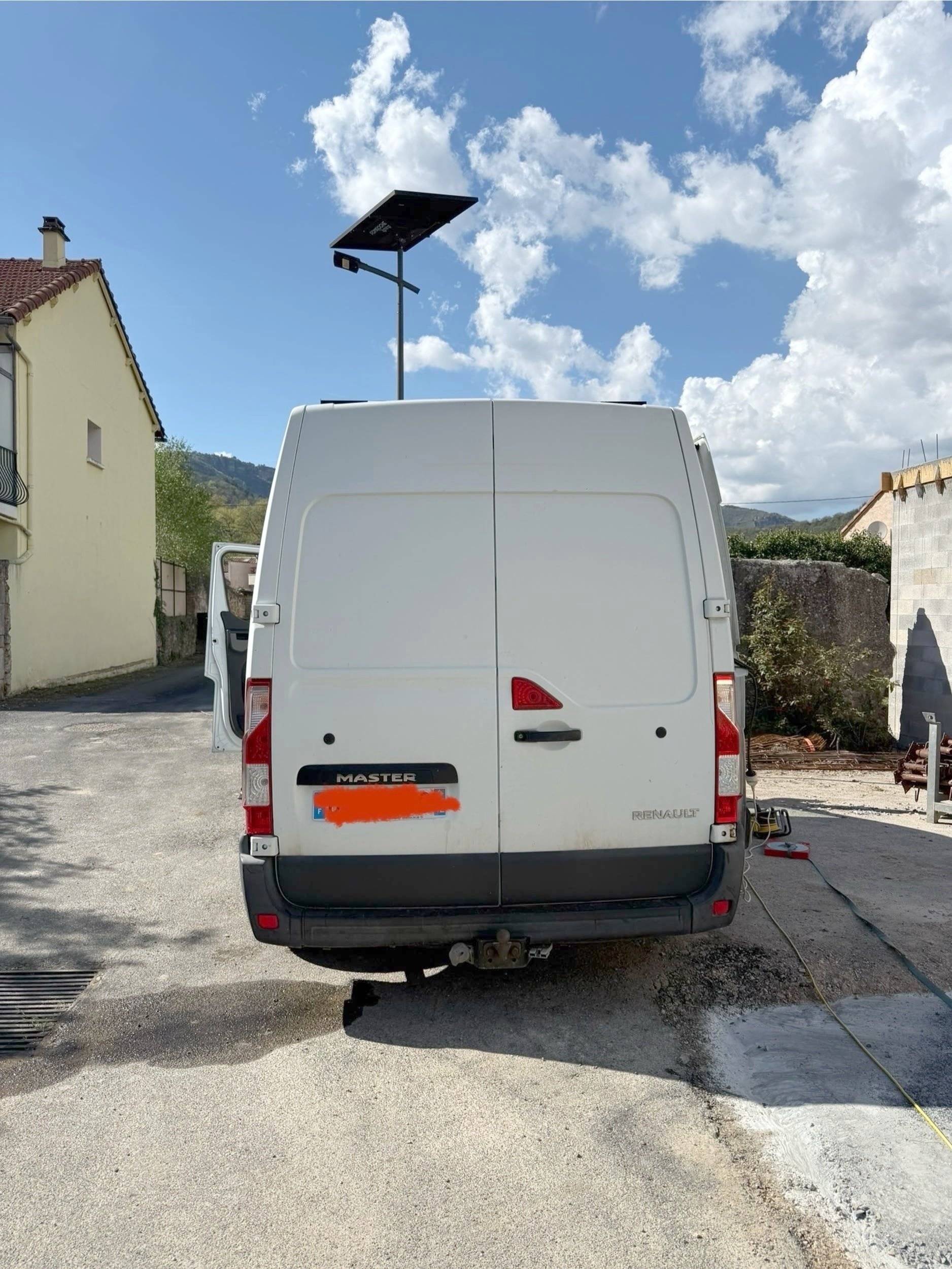 Renault Master 2,3 l 125 ch
