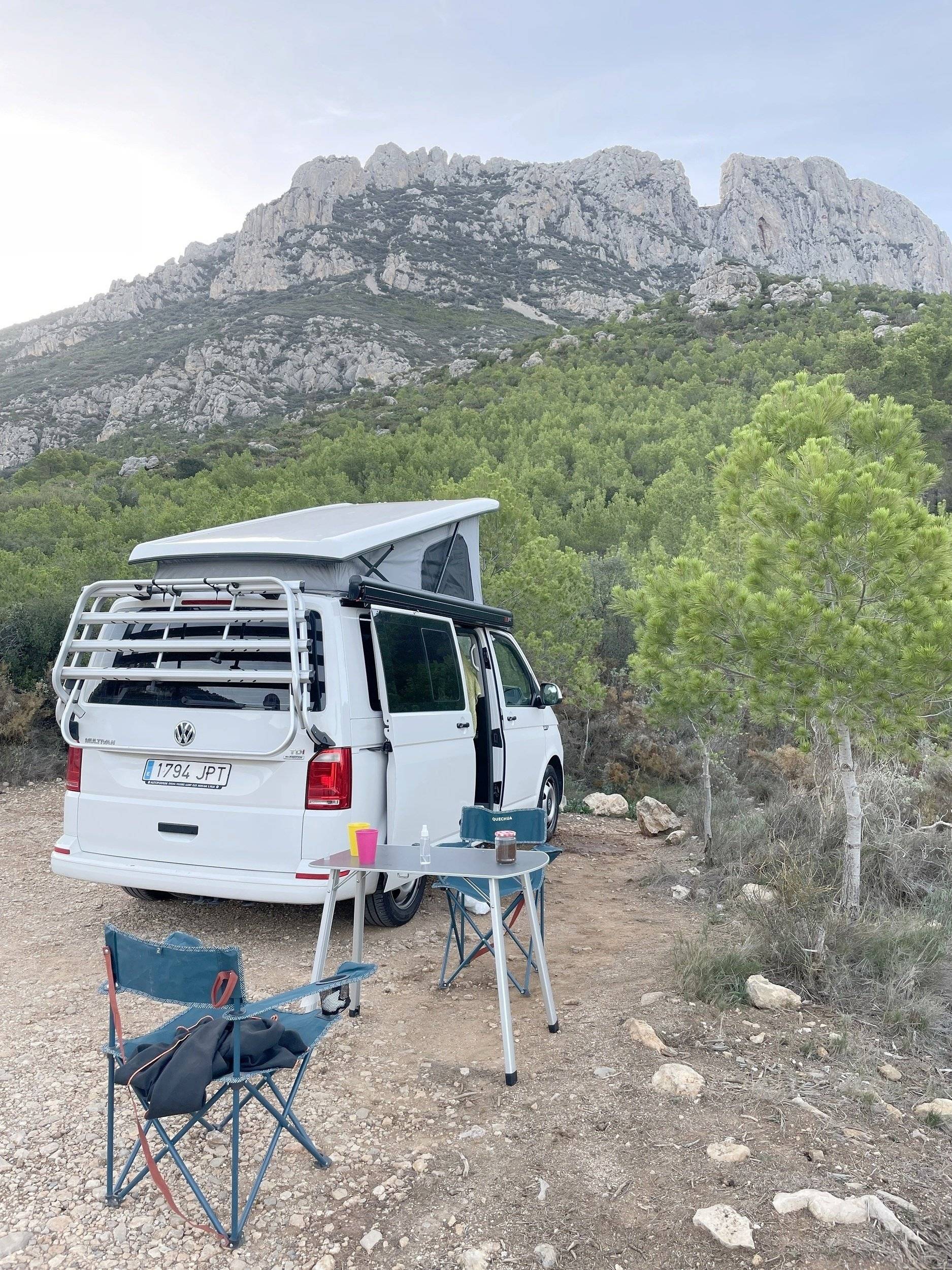 Essecke Volkswagen Multivan TDI 2.0 150CV - Yescapa