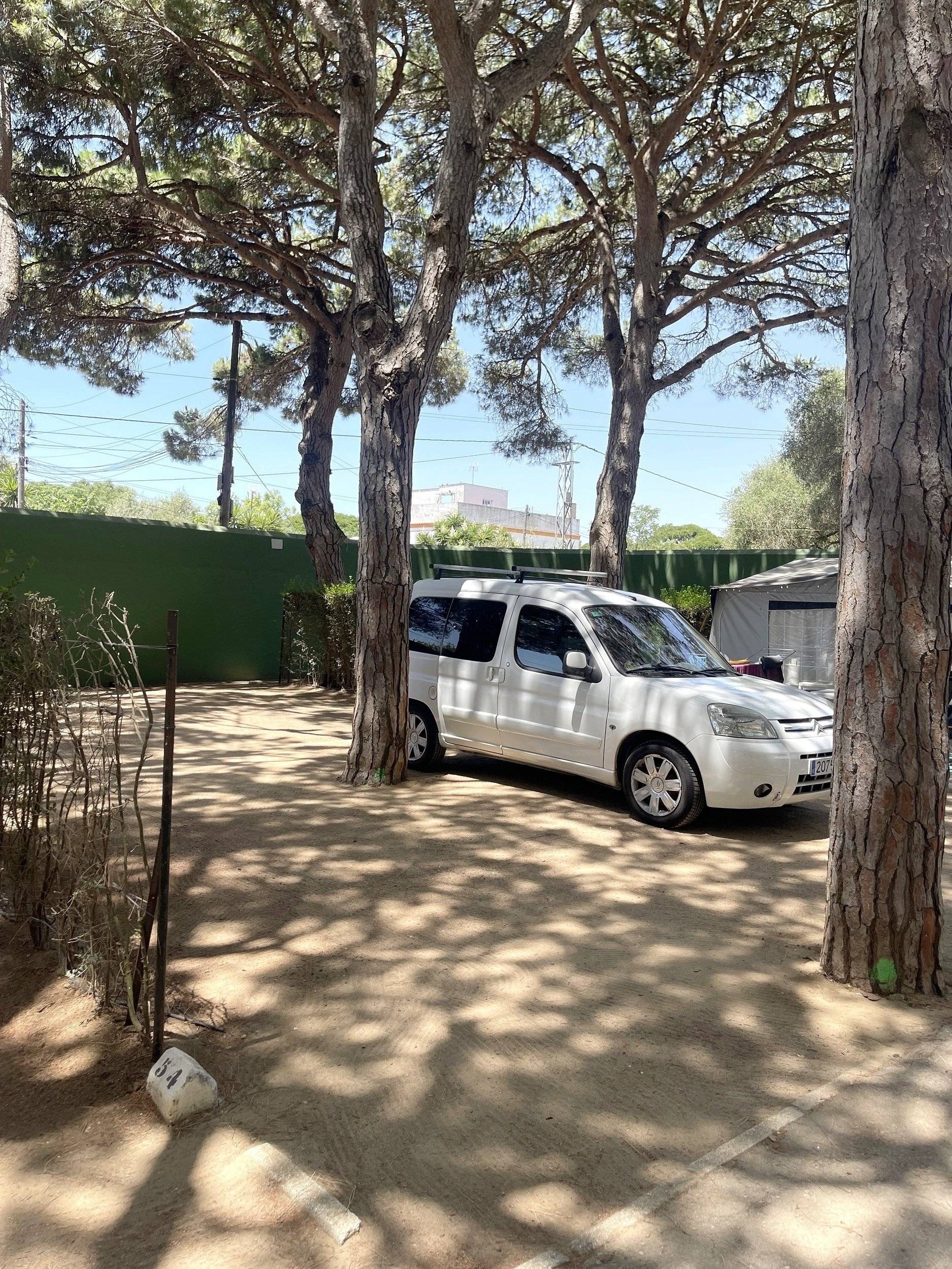 Menjador Citroën - Yescapa