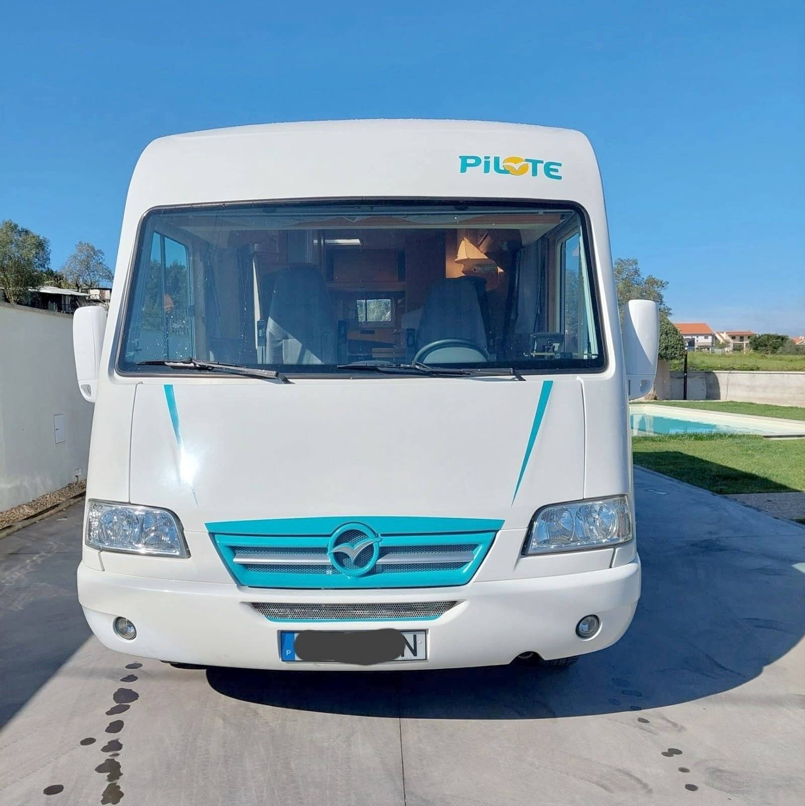 Voorkant 3/4 Fiat ducato 2.8 jtp chassis al-ko - Yescapa