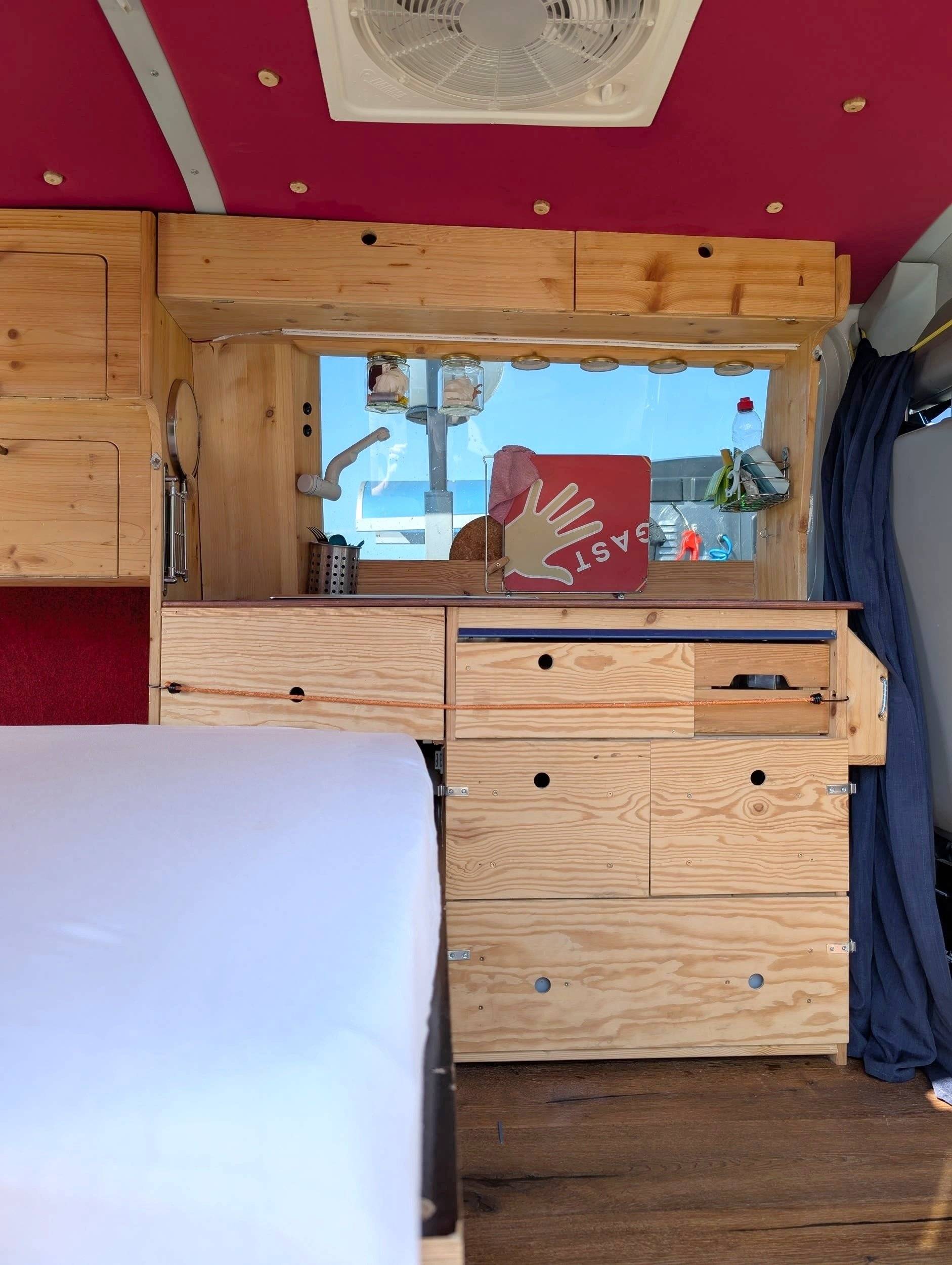 Angolo cucina Volkswagen Volkswagen Transporter - Yescapa