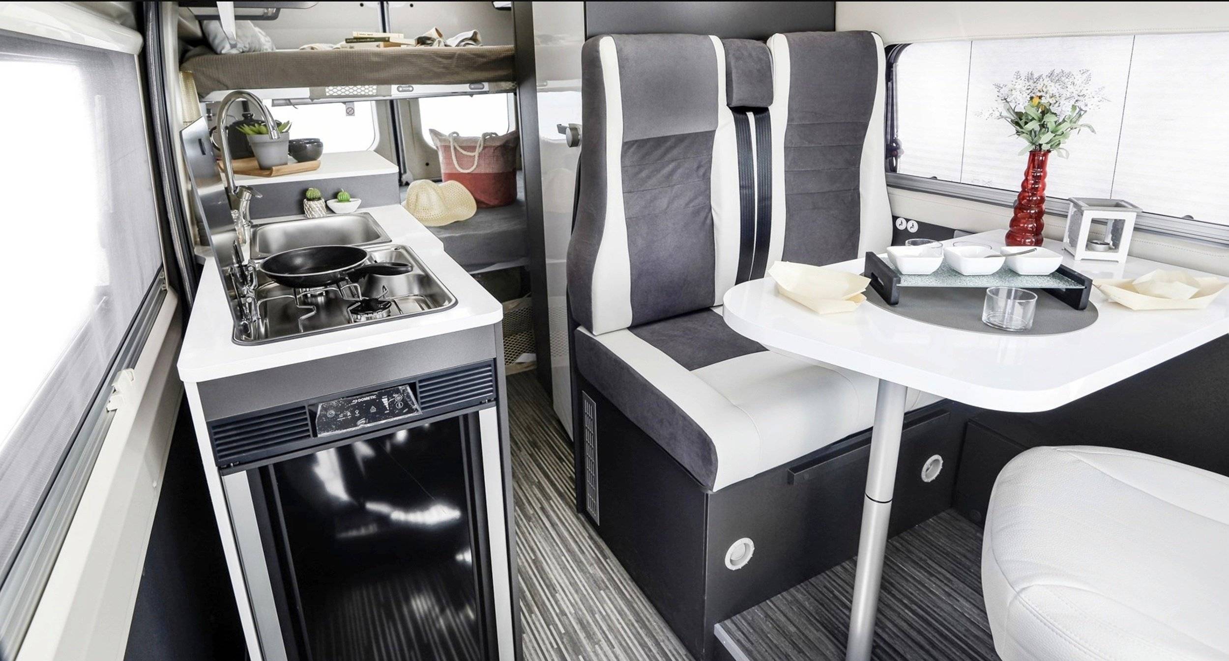 Menfys 3 Maxi McLouis