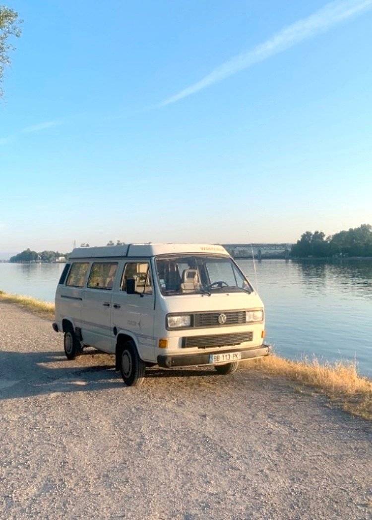 Vista de 3/4 Volkswagen - Yescapa