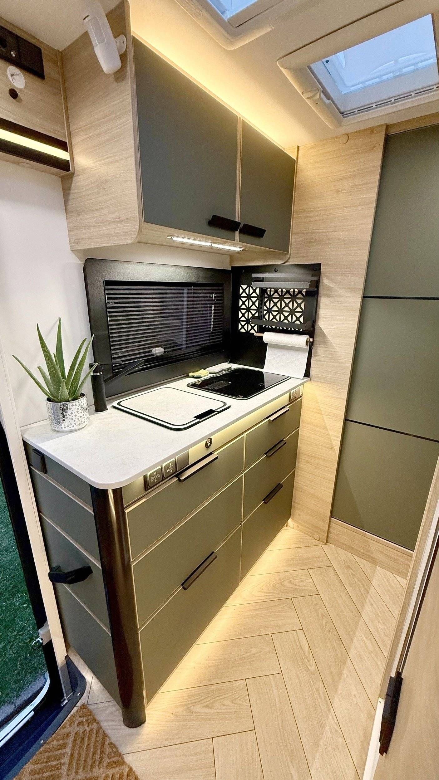 Kitchen Fiat Fiat ducato - Yescapa