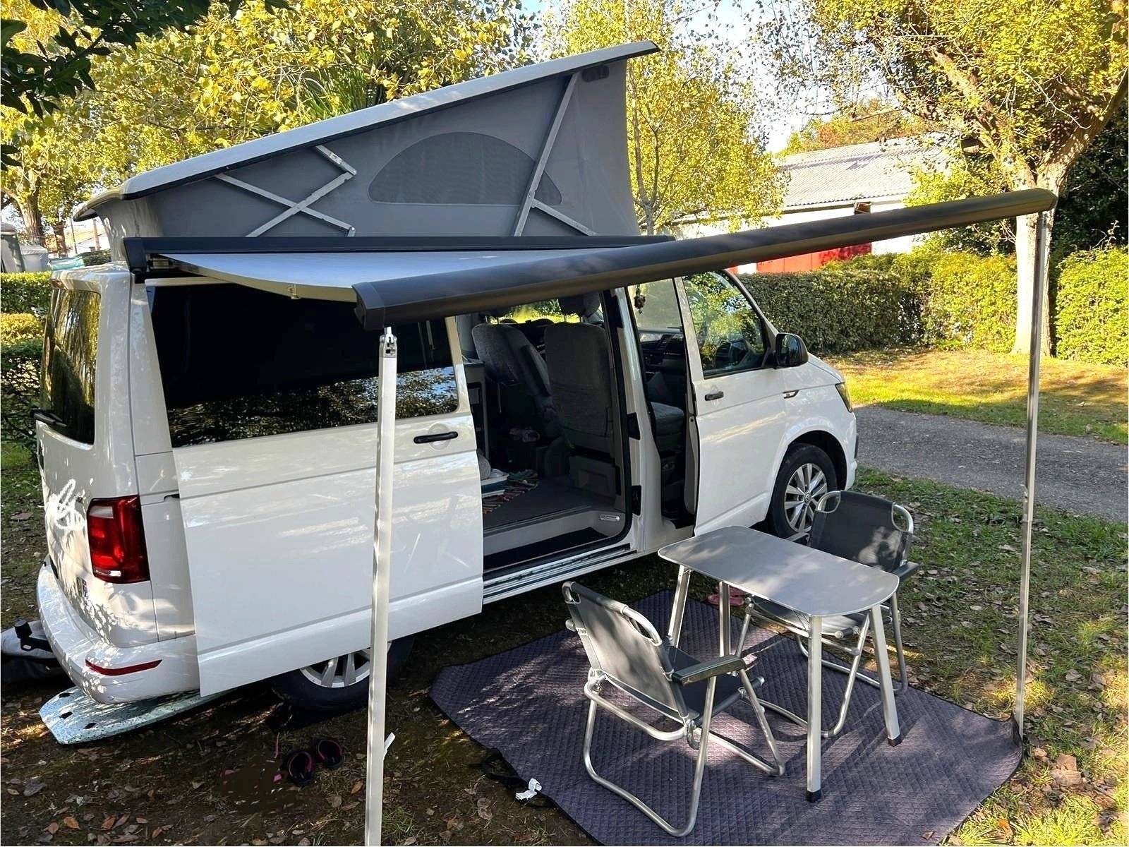 Volkswagen T6 California Coast