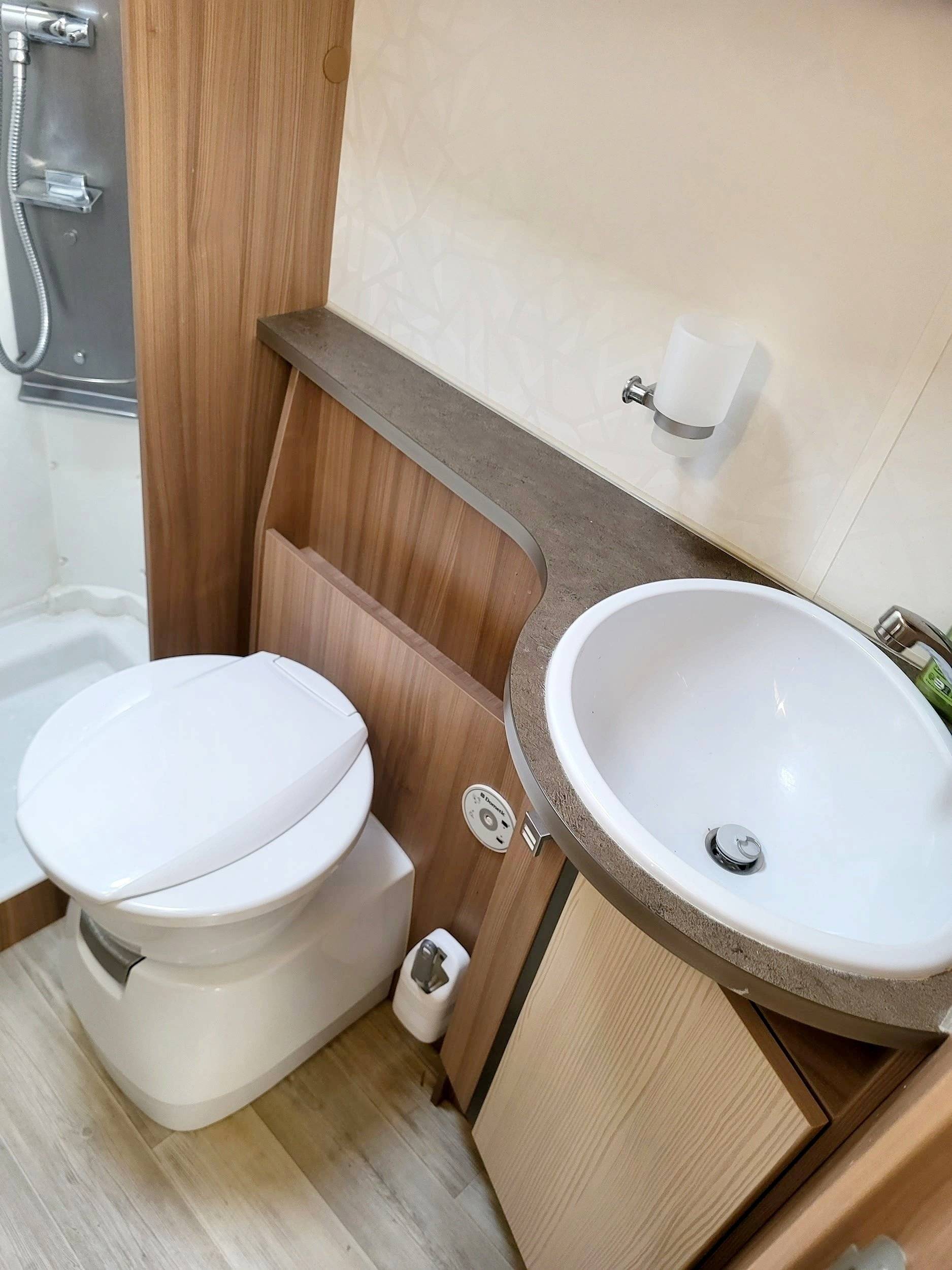 Pilote P716 P Essentiel