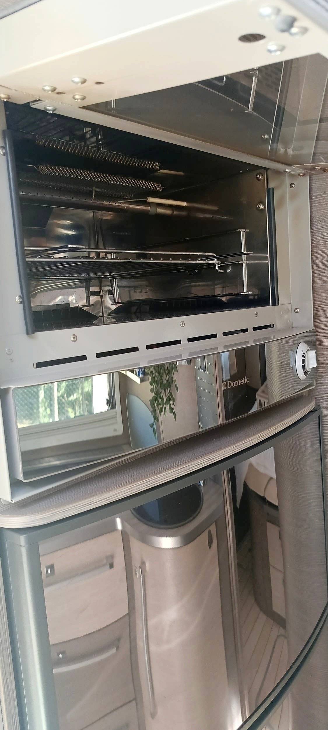 Bavaria T 730 Lc