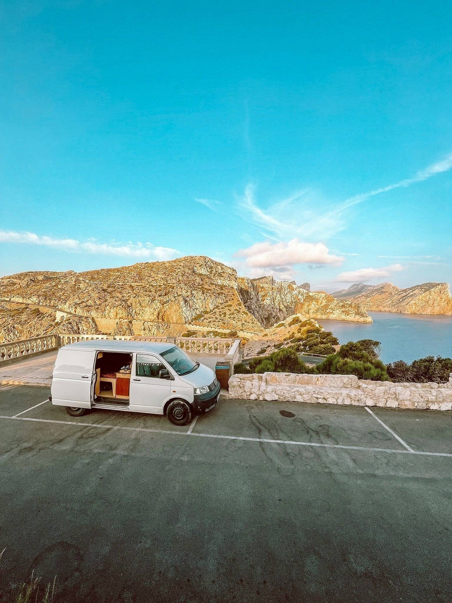 Volkswagen @MallorquetaVan Sa Calobra