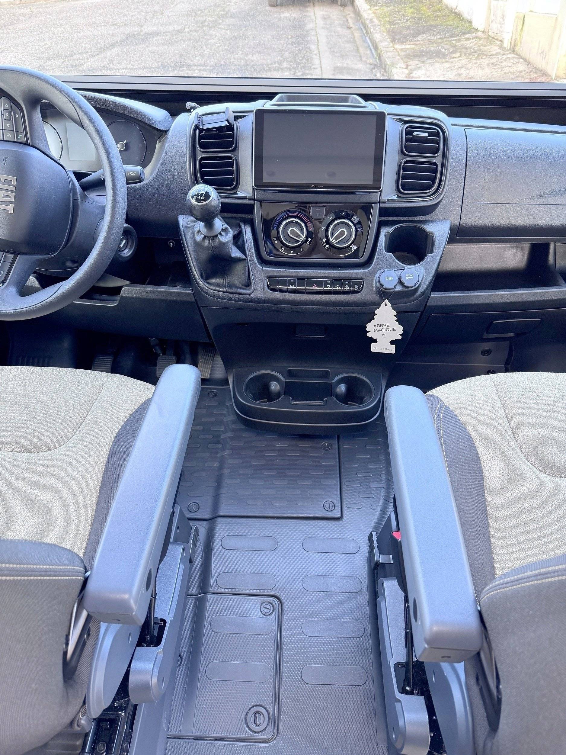 Challenger Challenger  v114max 