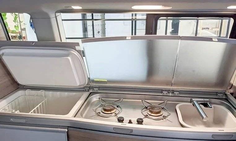 Kitchen Volkswagen T6 California Coast - Yescapa