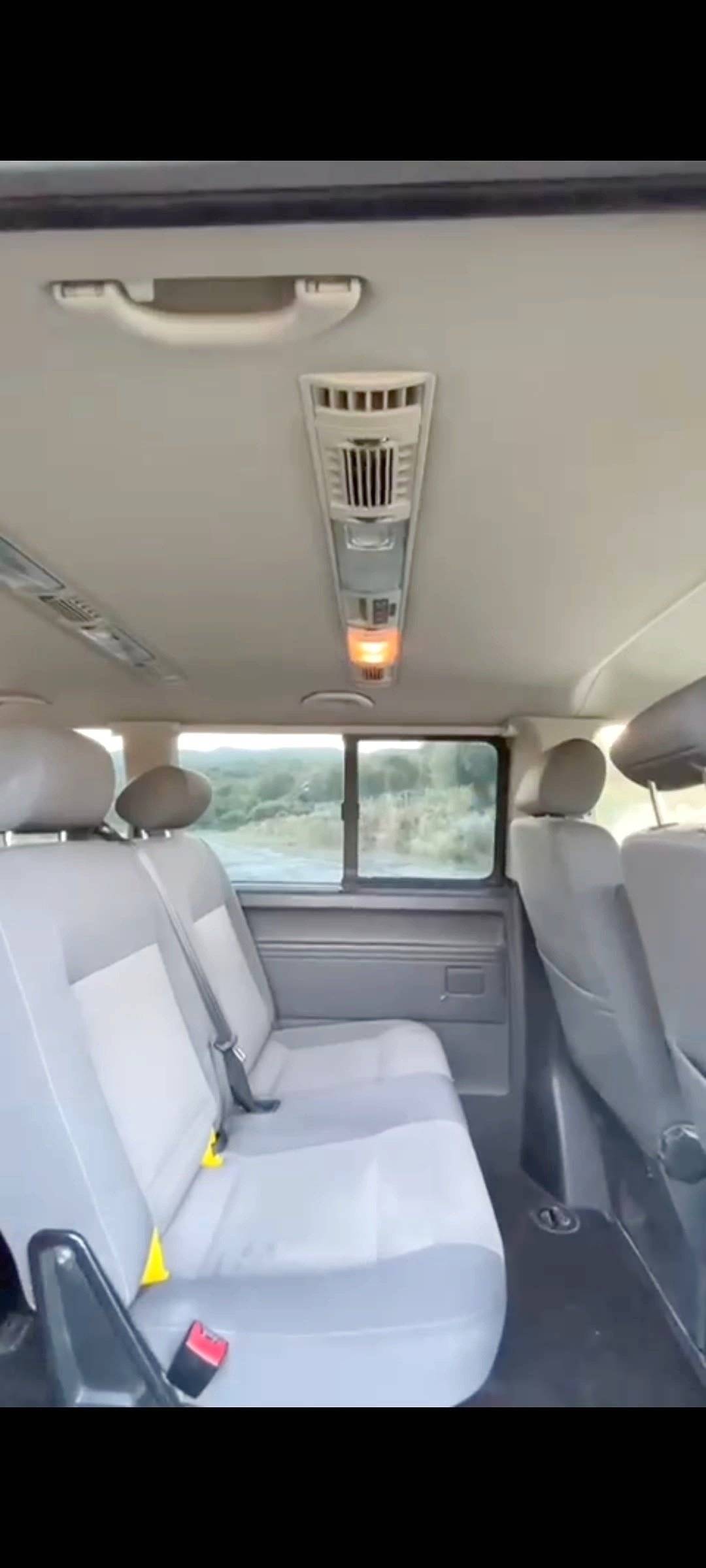 Comedor Volkswagen Caravelle - Yescapa