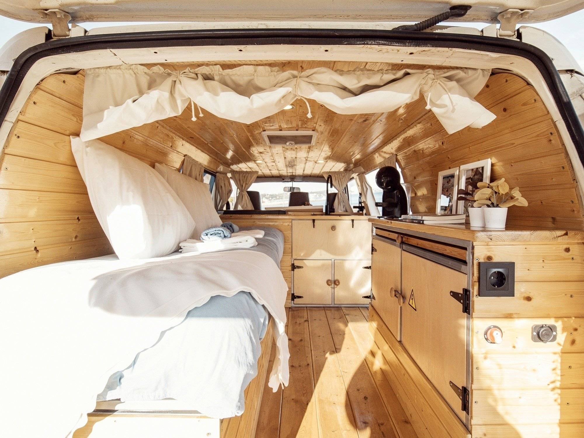 L300 Mitsubishi L300