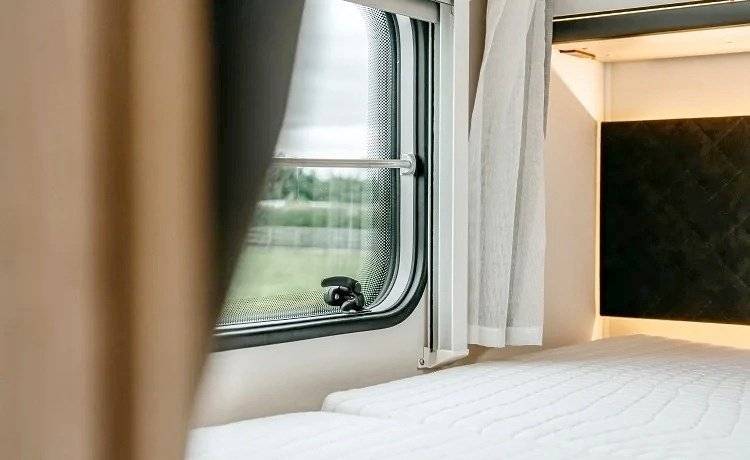 Couchages Fiat A70 - Yescapa